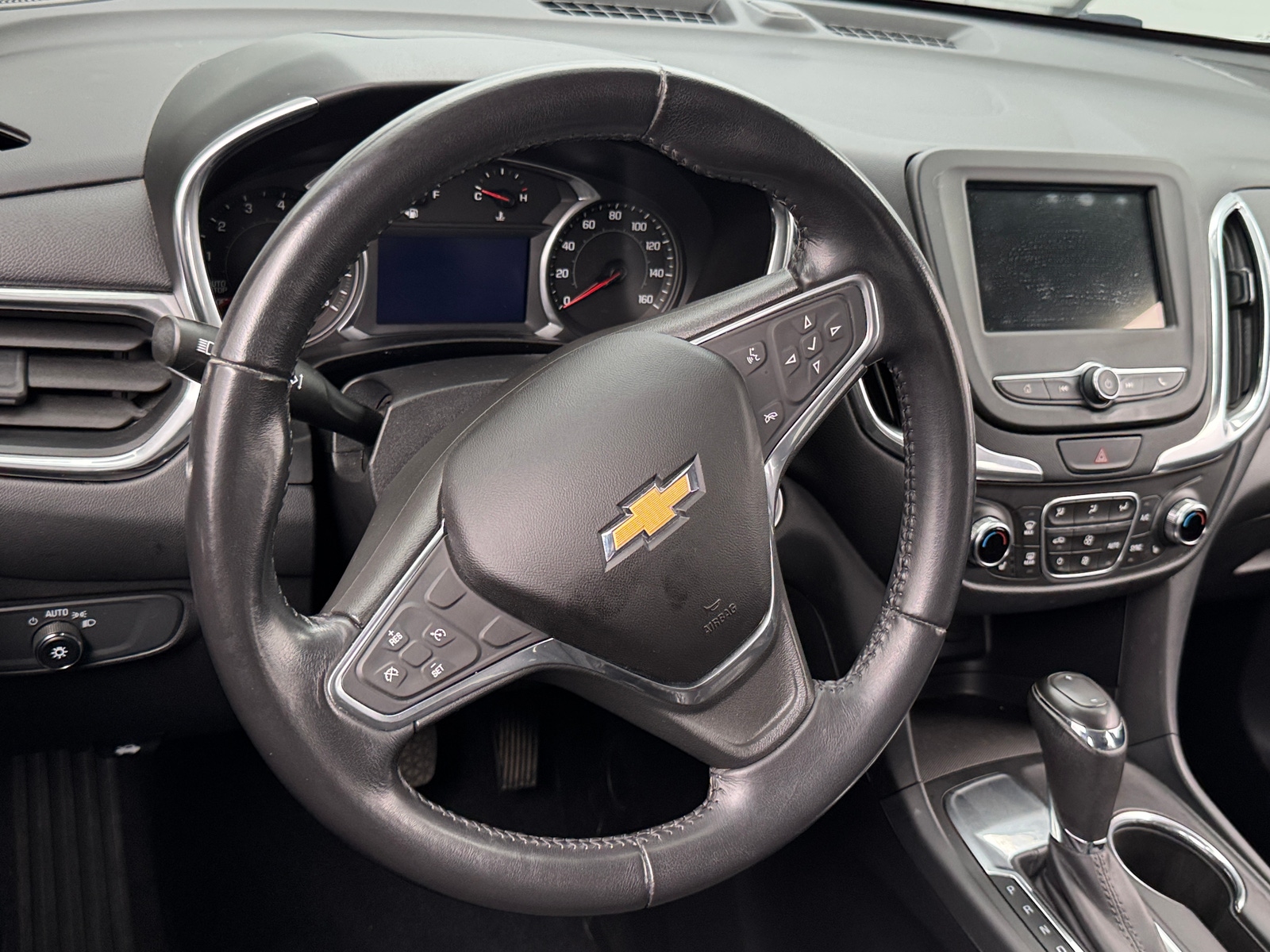Thumbnail: 2019 Chevrolet Equinox - 5