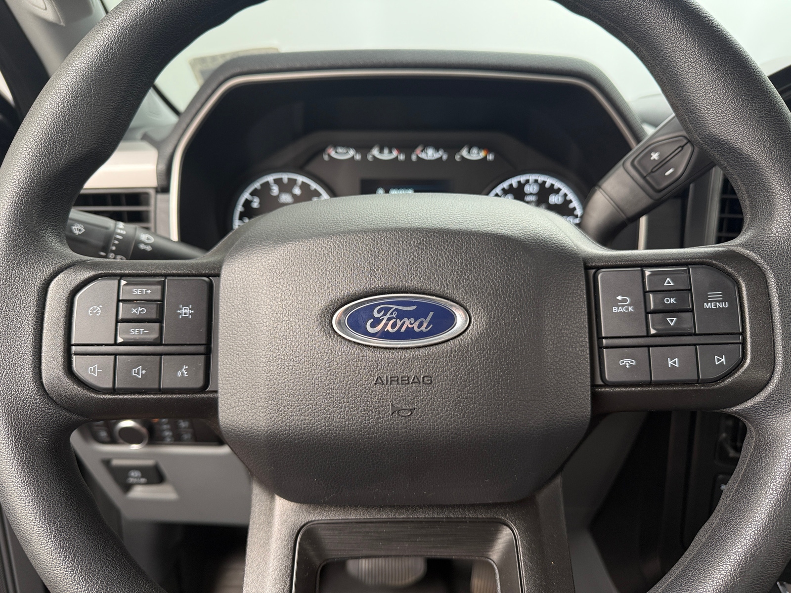 Thumbnail: 2023 Ford Econoline - 5