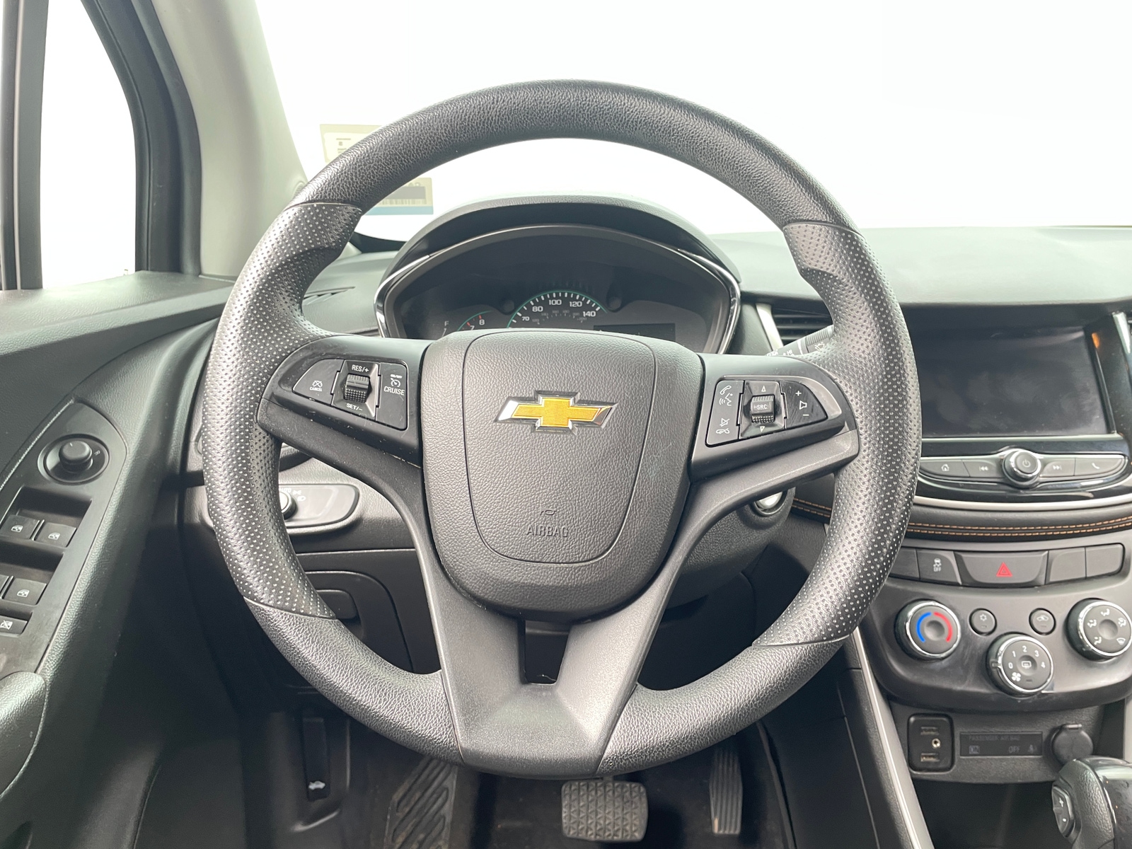 Thumbnail: 2020 Chevrolet Trax - 5