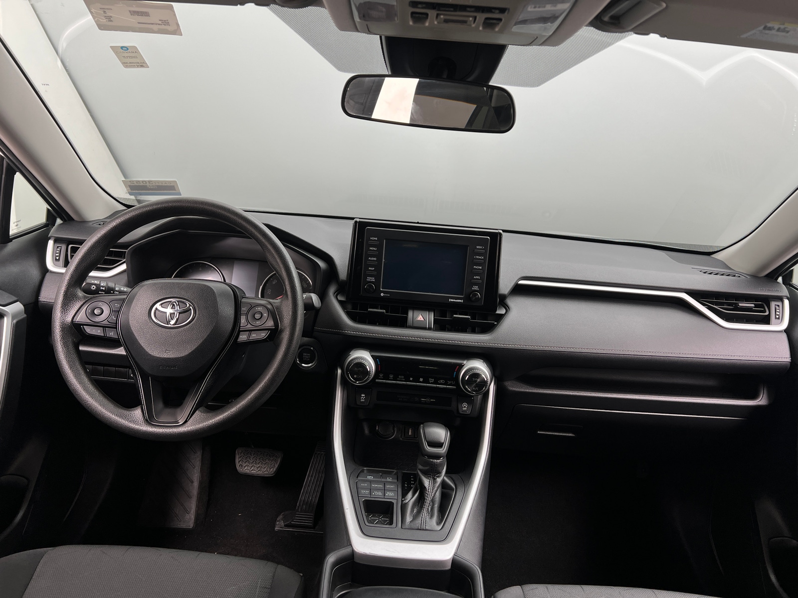 Thumbnail: 2021 Toyota RAV4 - 3