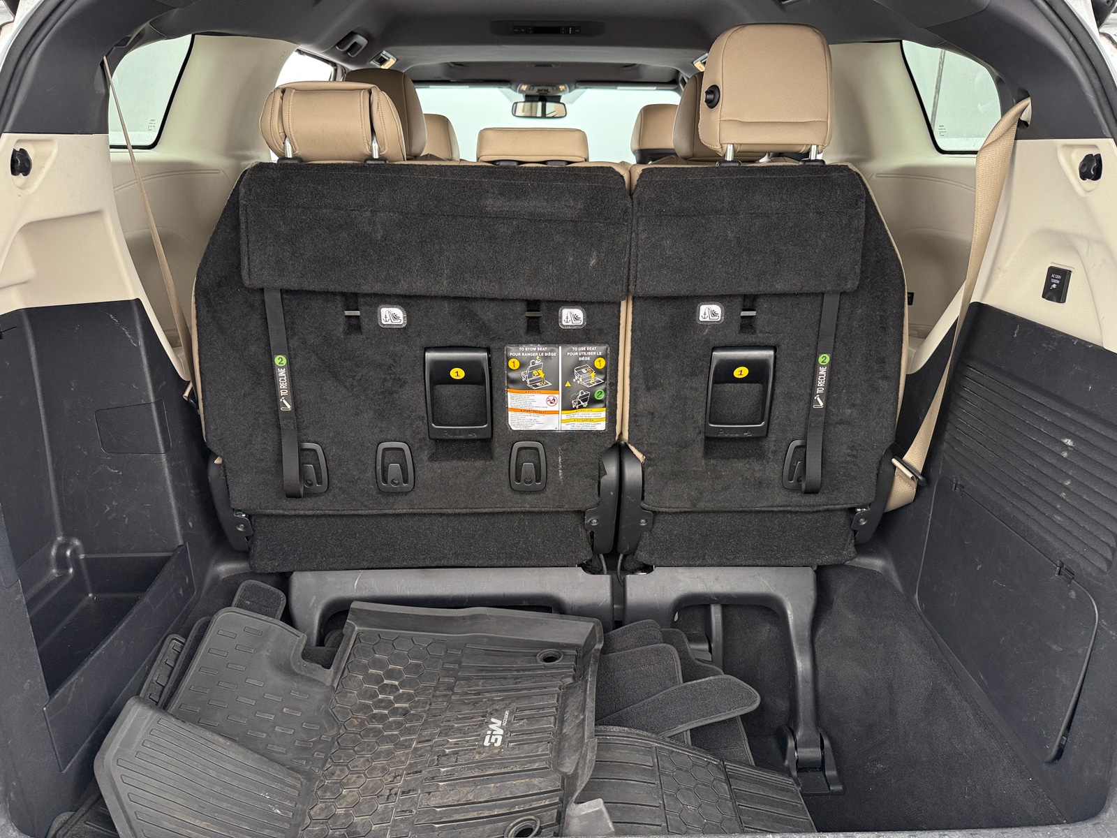 Thumbnail: 2022 Toyota Sienna - 6