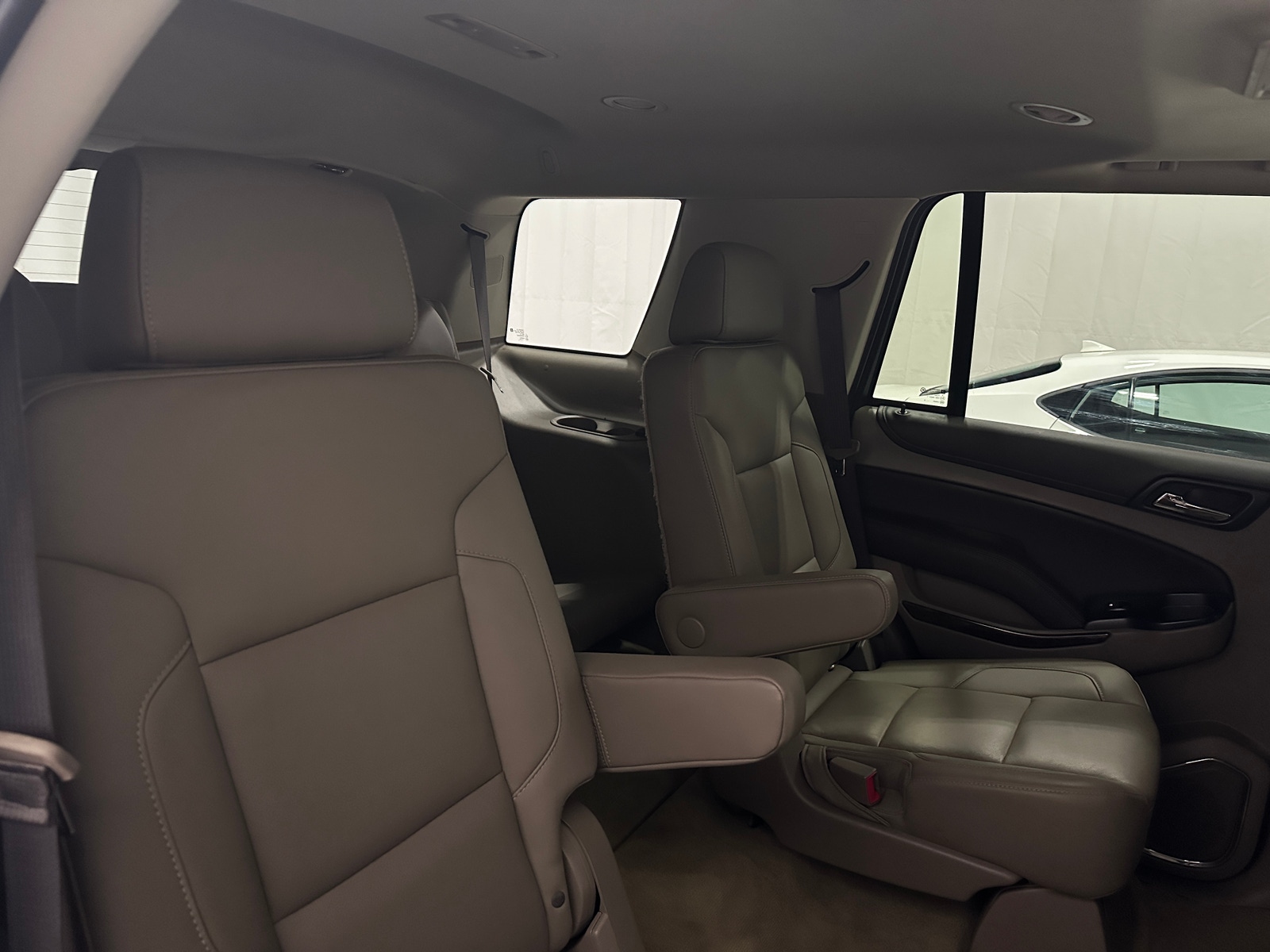 Thumbnail: 2018 Chevrolet Tahoe - 5