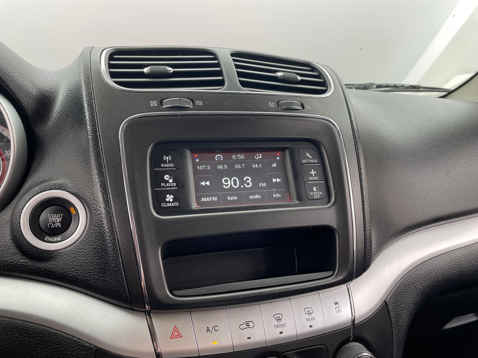 Thumbnail: 2016 Dodge Journey - 4
