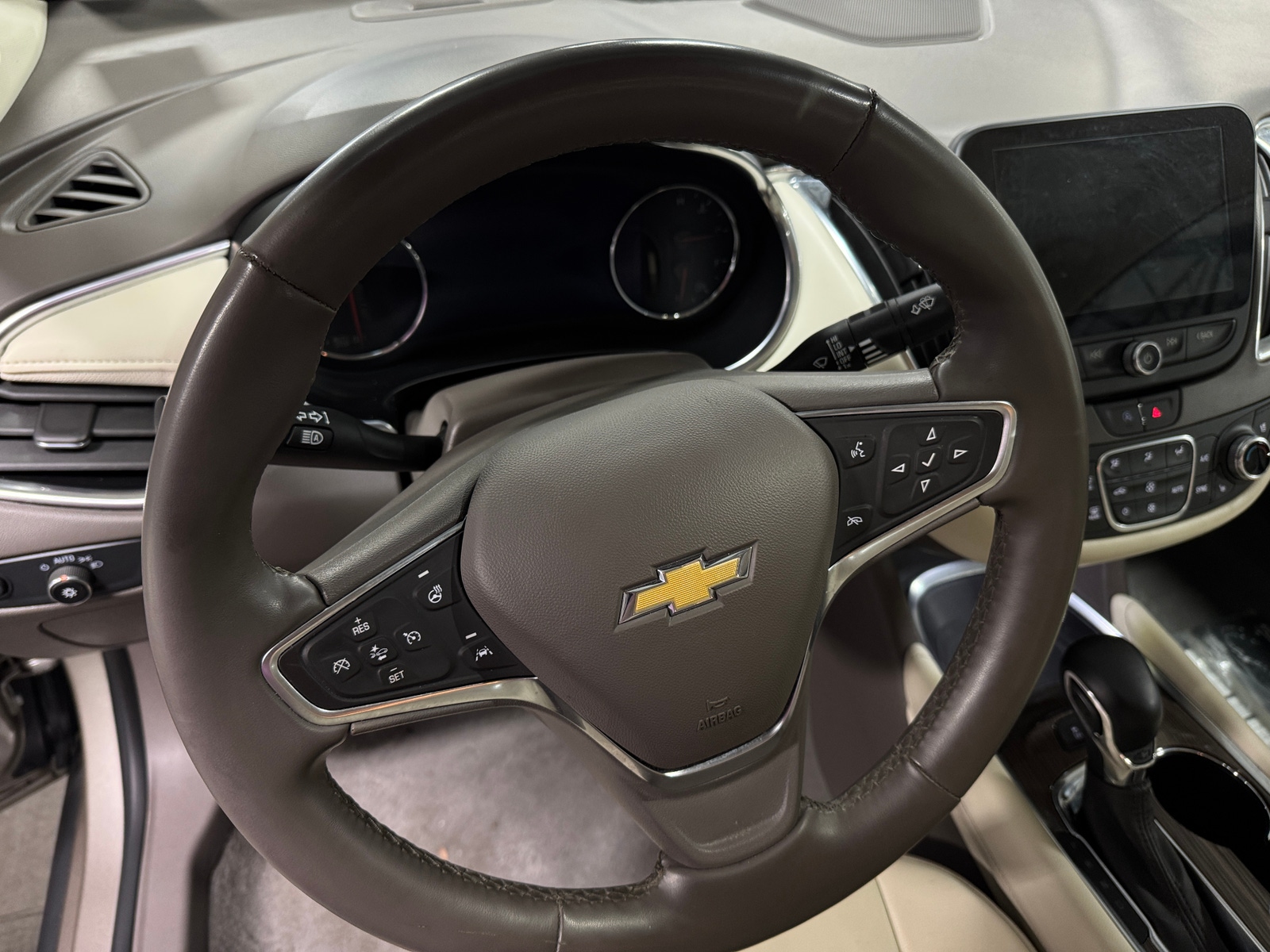 Thumbnail: 2024 Chevrolet Malibu - 5