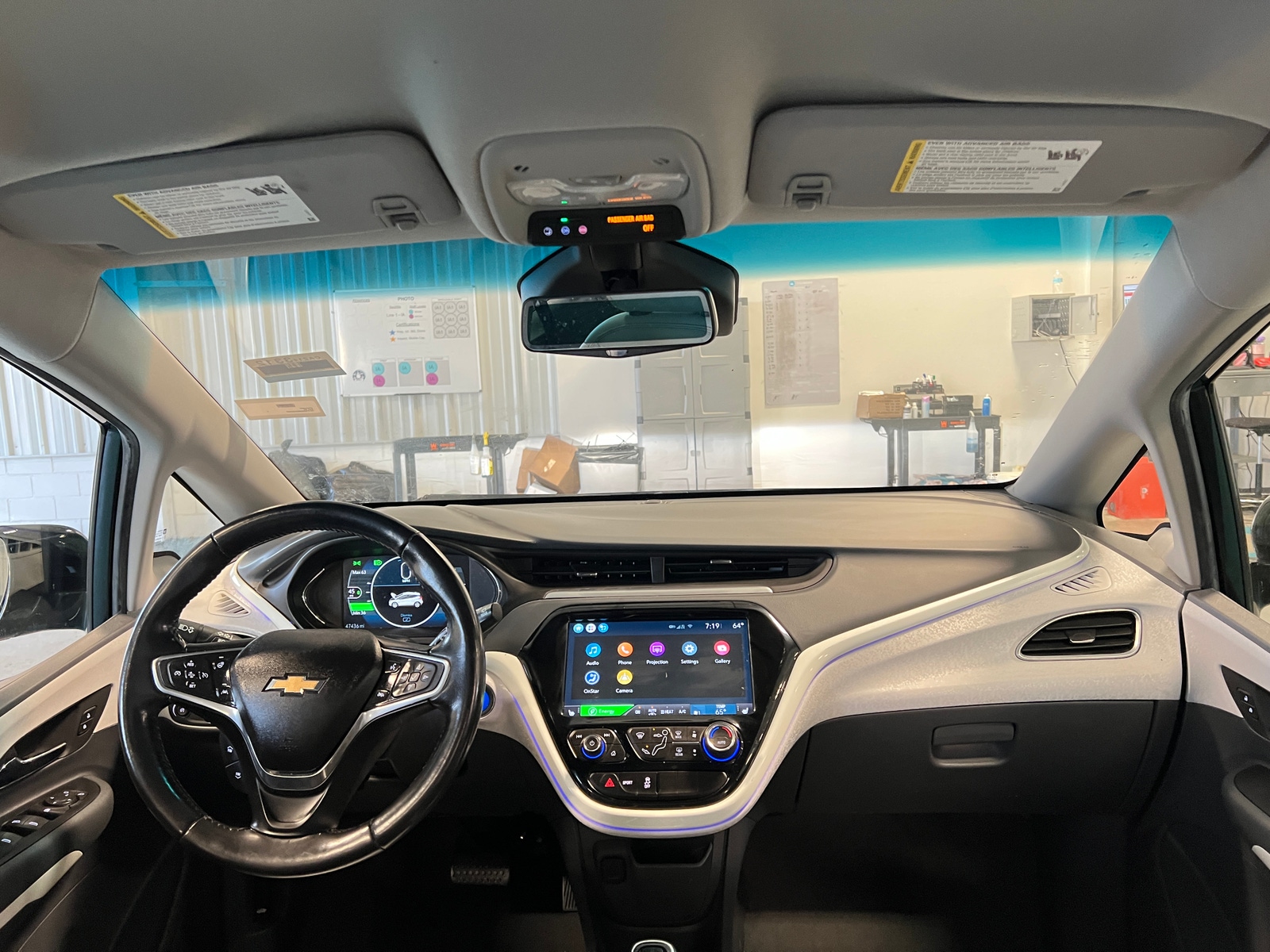 Thumbnail: 2019 Chevrolet Bolt EV - 2
