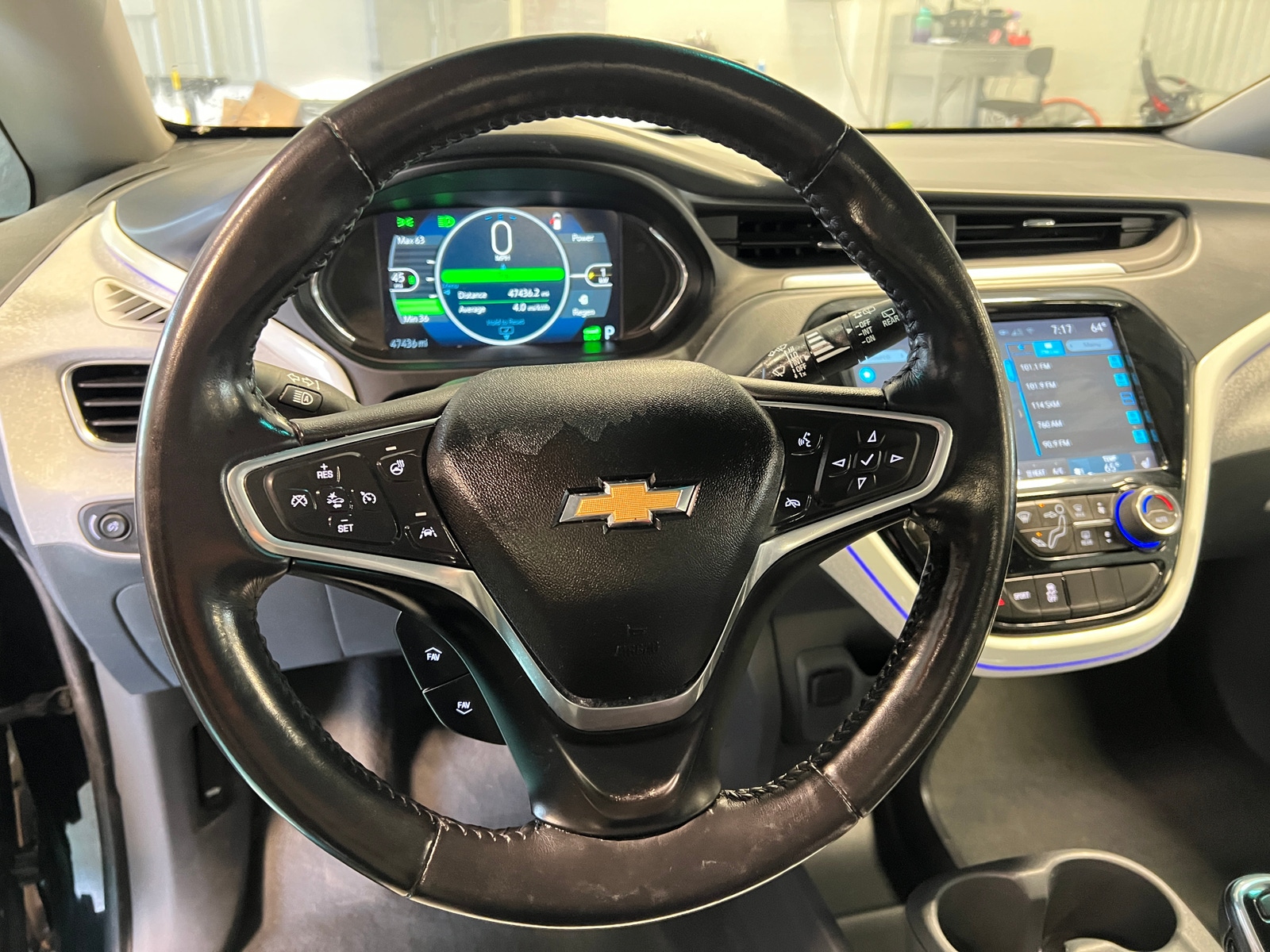 Thumbnail: 2019 Chevrolet Bolt EV - 4
