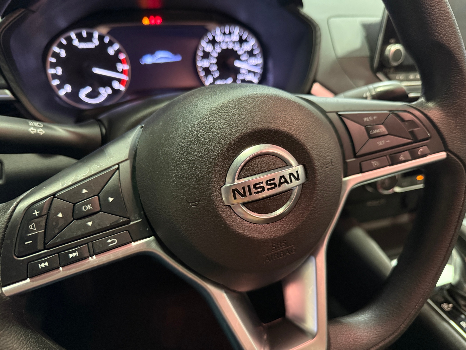 Thumbnail: 2022 Nissan Altima - 5