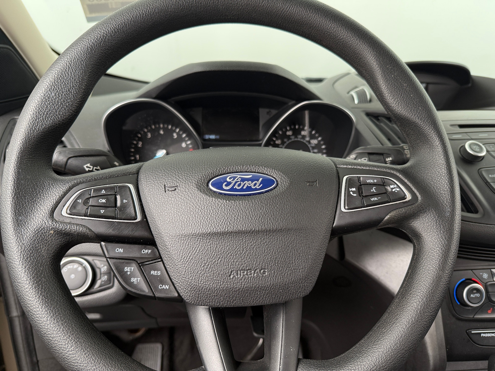 Thumbnail: 2018 Ford Escape - 5