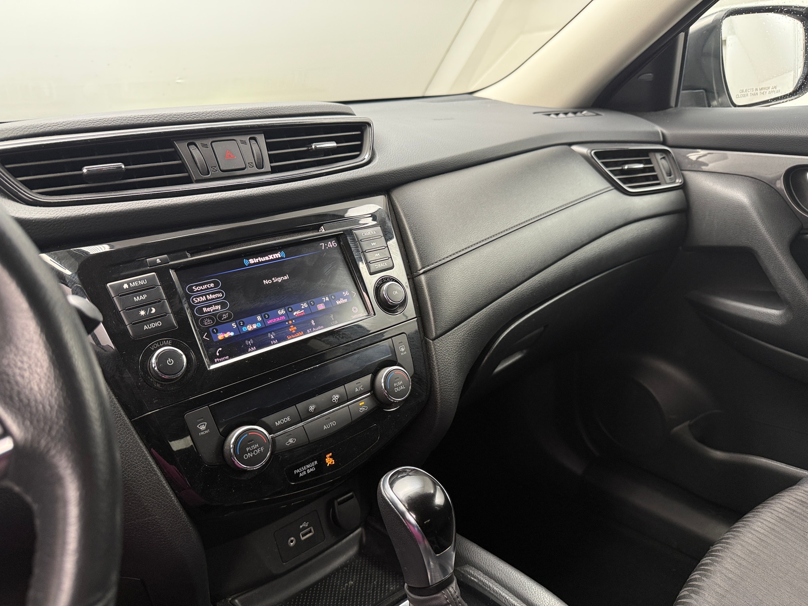 Thumbnail: 2018 Nissan Rogue - 4