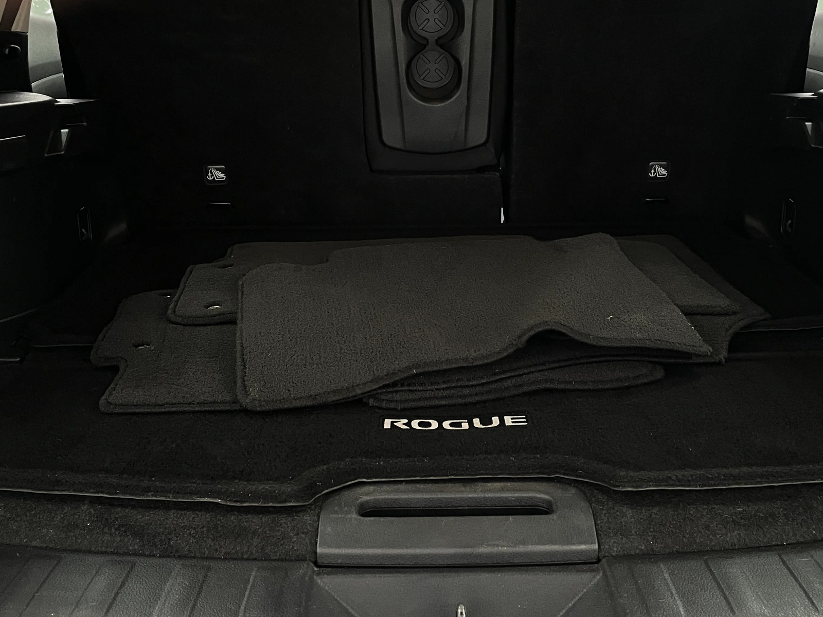 Thumbnail: 2020 Nissan Rogue - 7