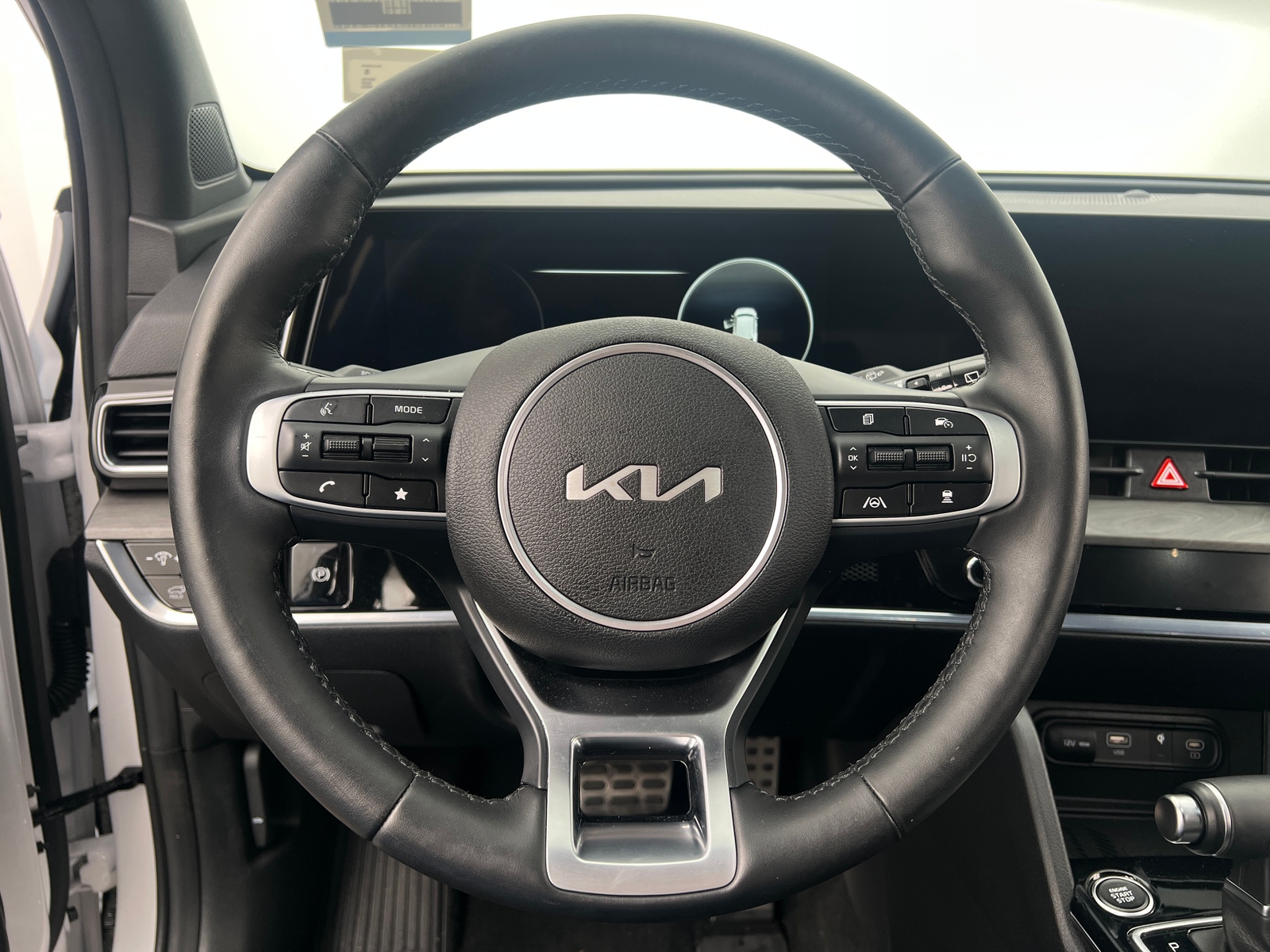 Thumbnail: 2023 Kia Sportage - 5