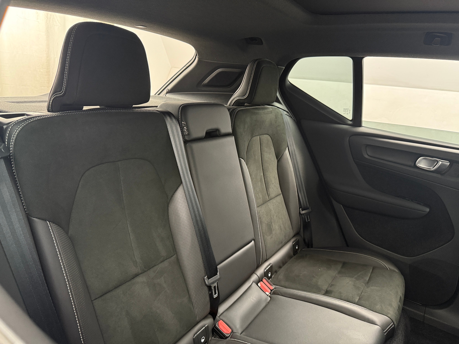 Thumbnail: 2020 Volvo XC40 - 5