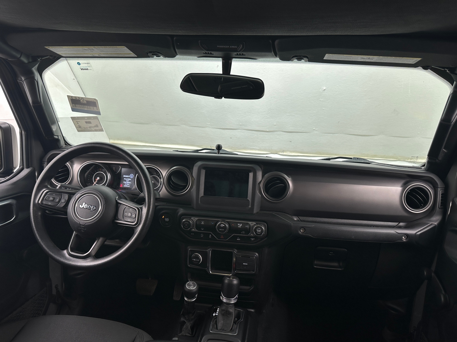 Thumbnail: 2023 Jeep Gladiator - 3