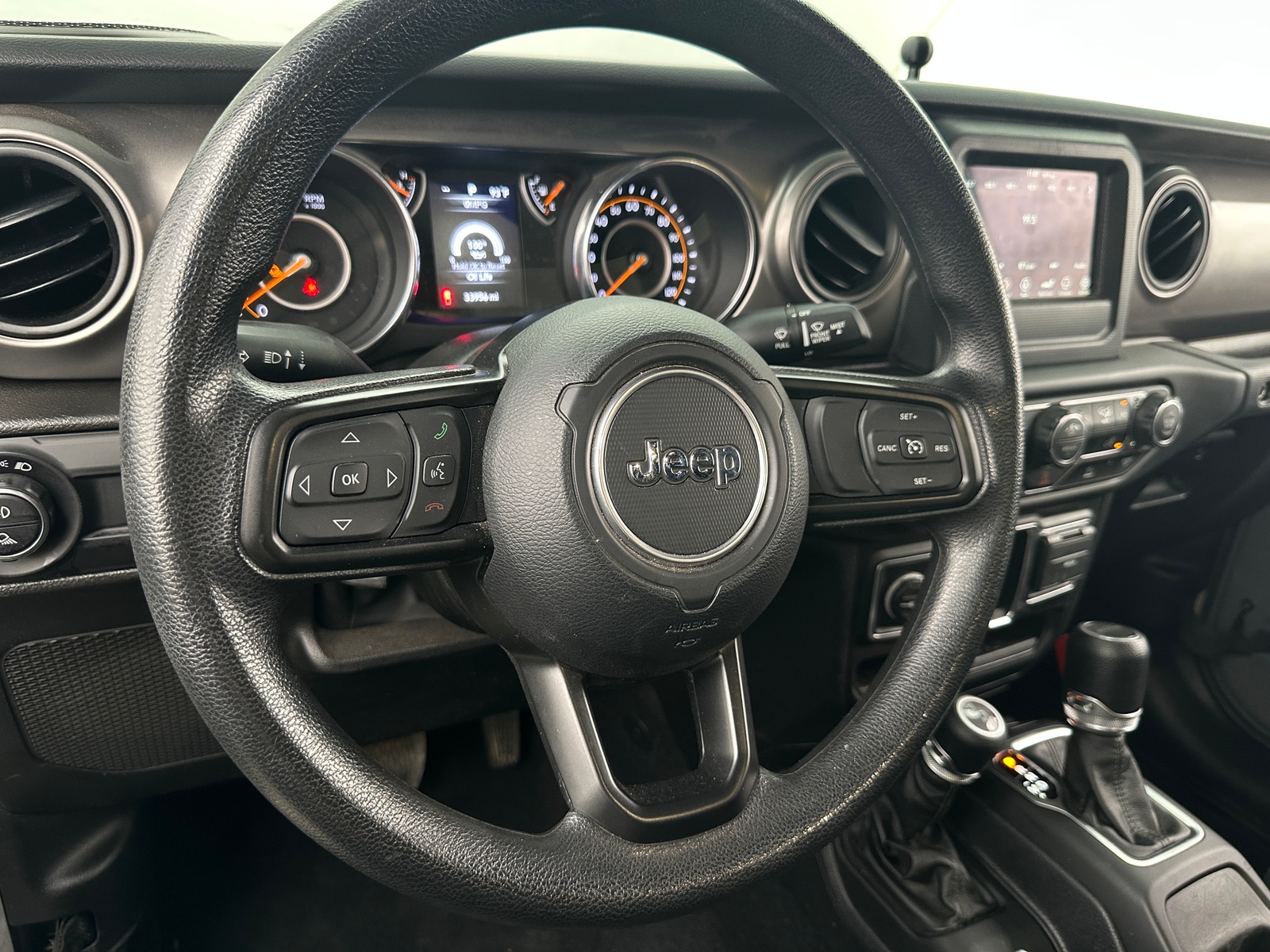 Thumbnail: 2023 Jeep Gladiator - 5
