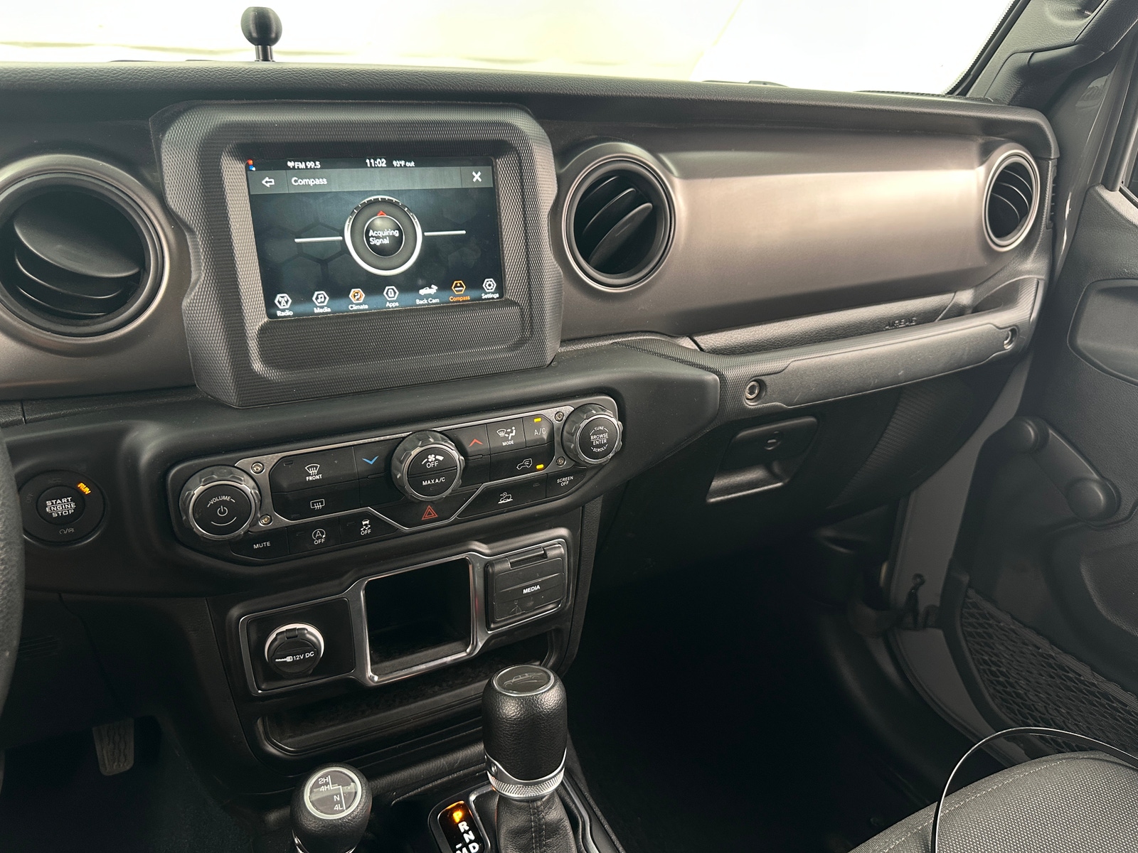 Thumbnail: 2023 Jeep Gladiator - 4
