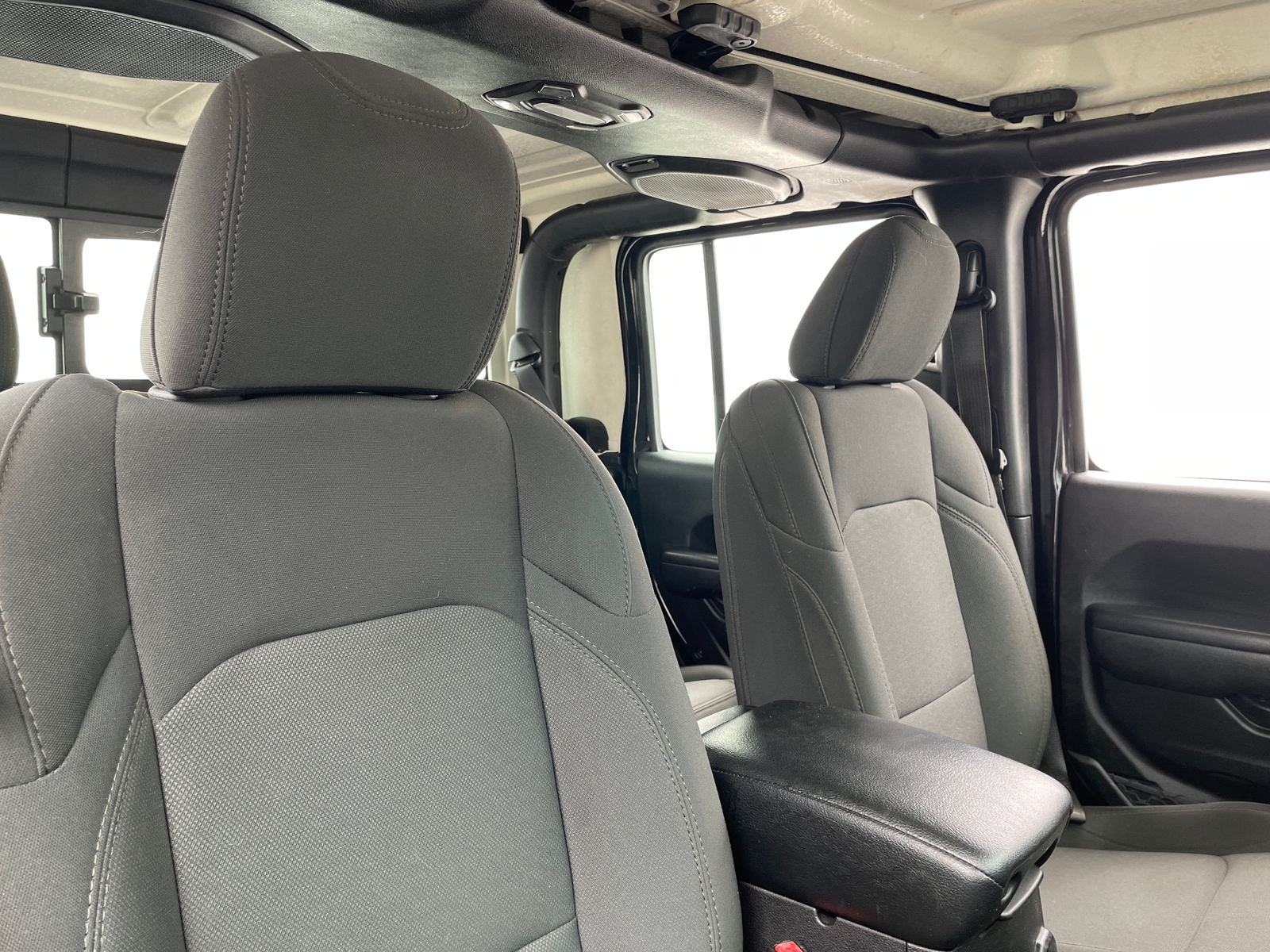 Thumbnail: 2021 Jeep Gladiator - 2