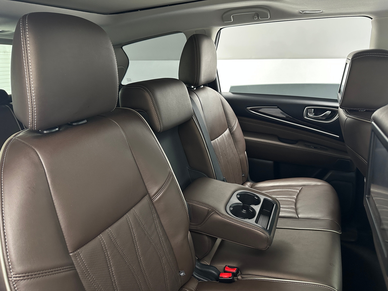 Thumbnail: 2017 INFINITI QX60 - 5