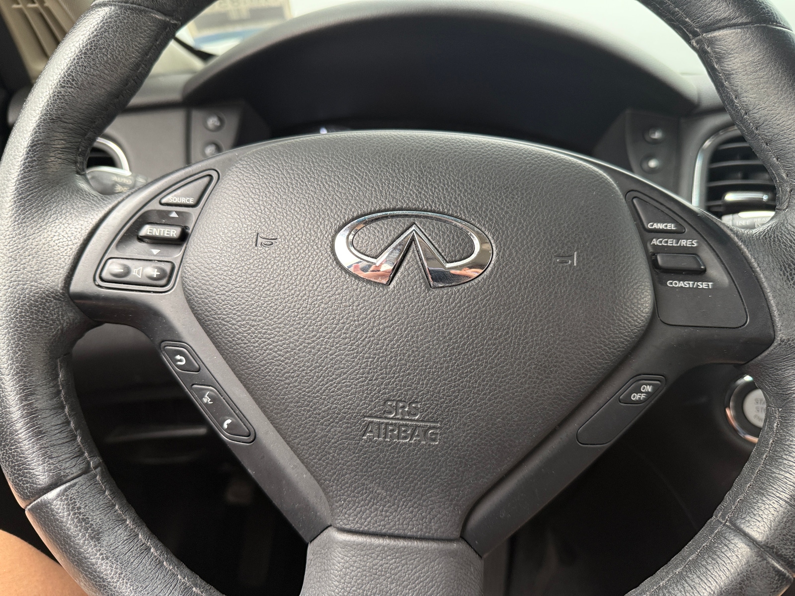 Thumbnail: 2016 INFINITI QX50 - 4