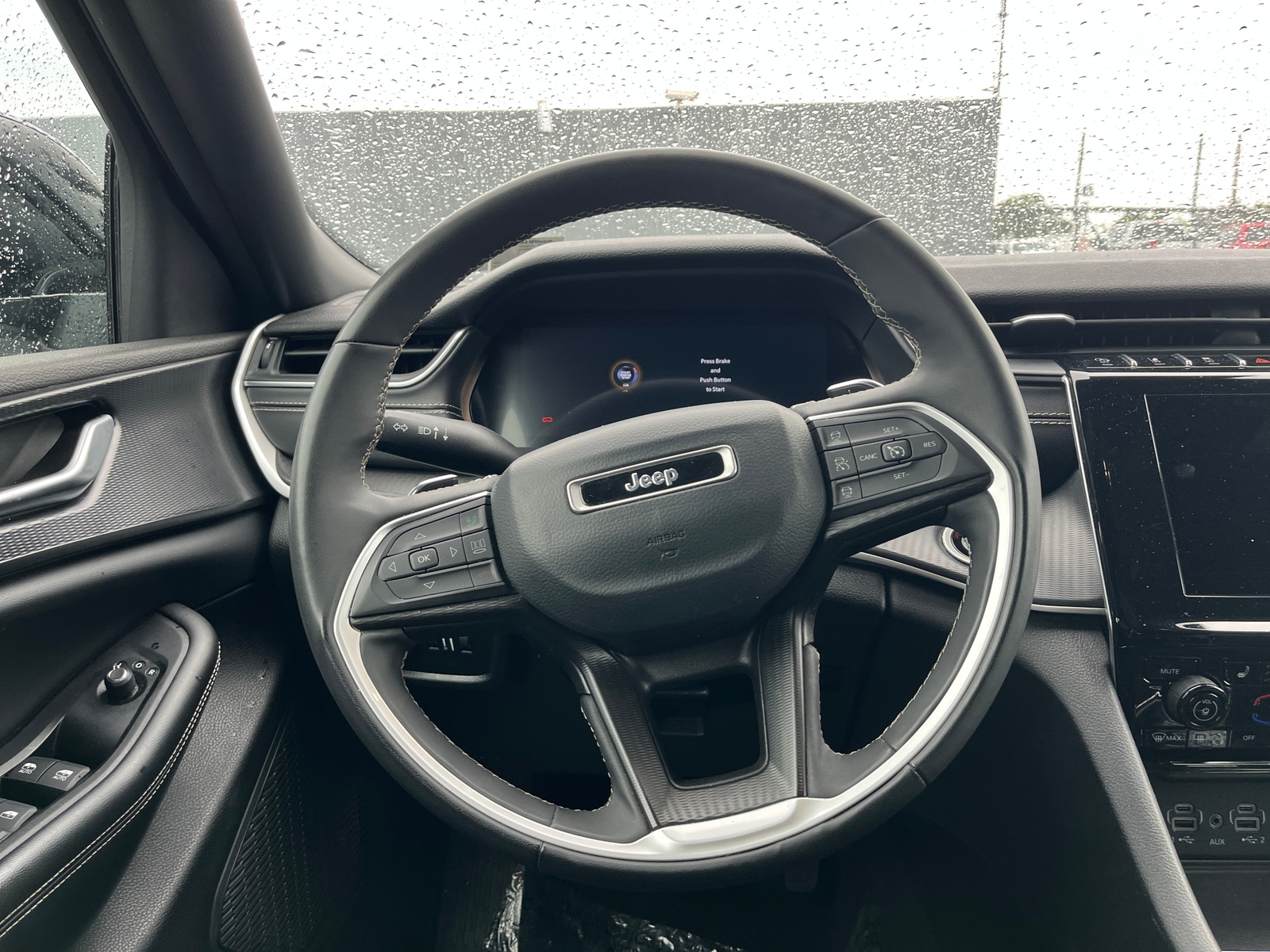 Thumbnail: 2023 Jeep Grand Cherokee L - 5