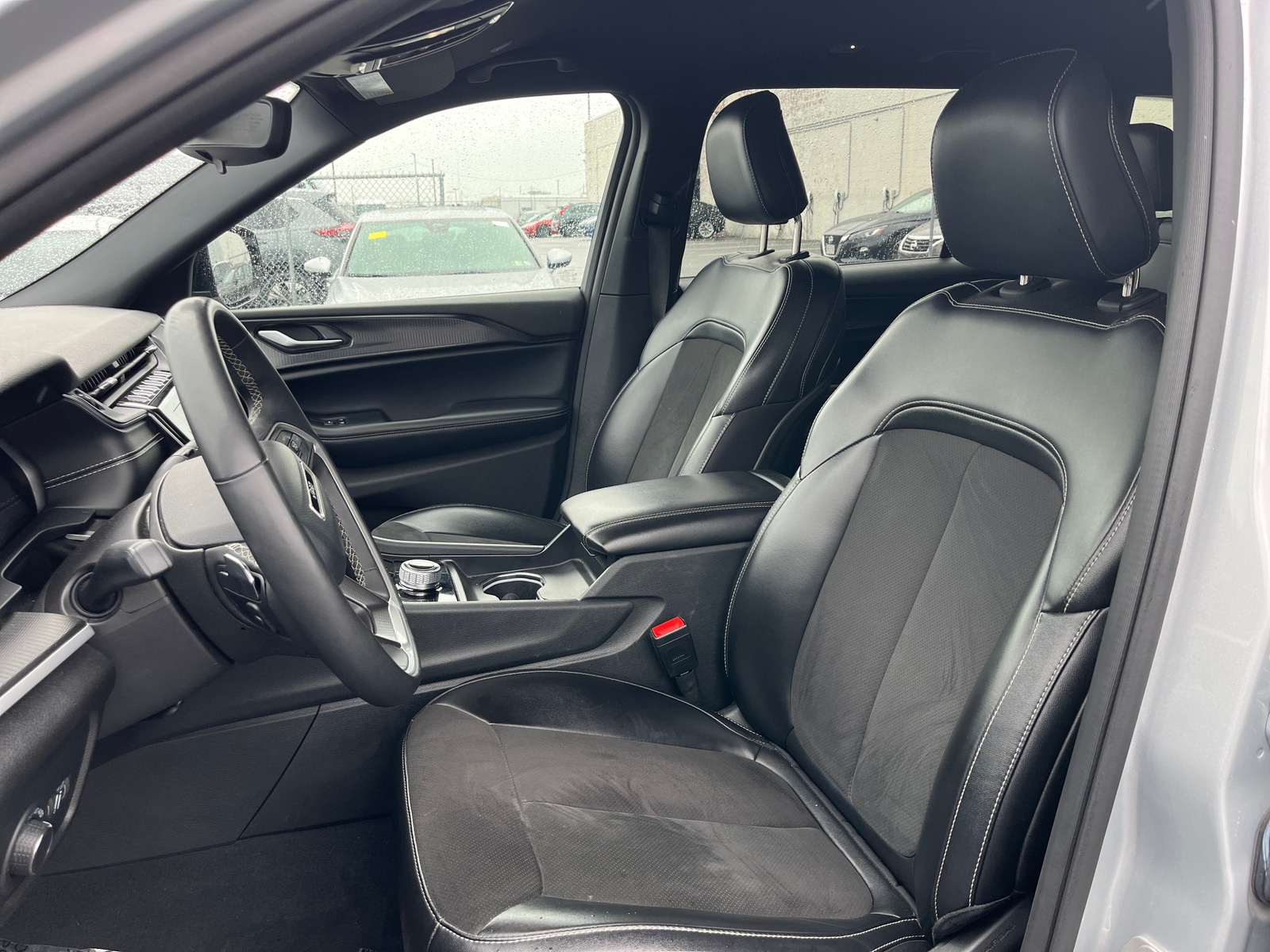 Thumbnail: 2023 Jeep Grand Cherokee L - 2