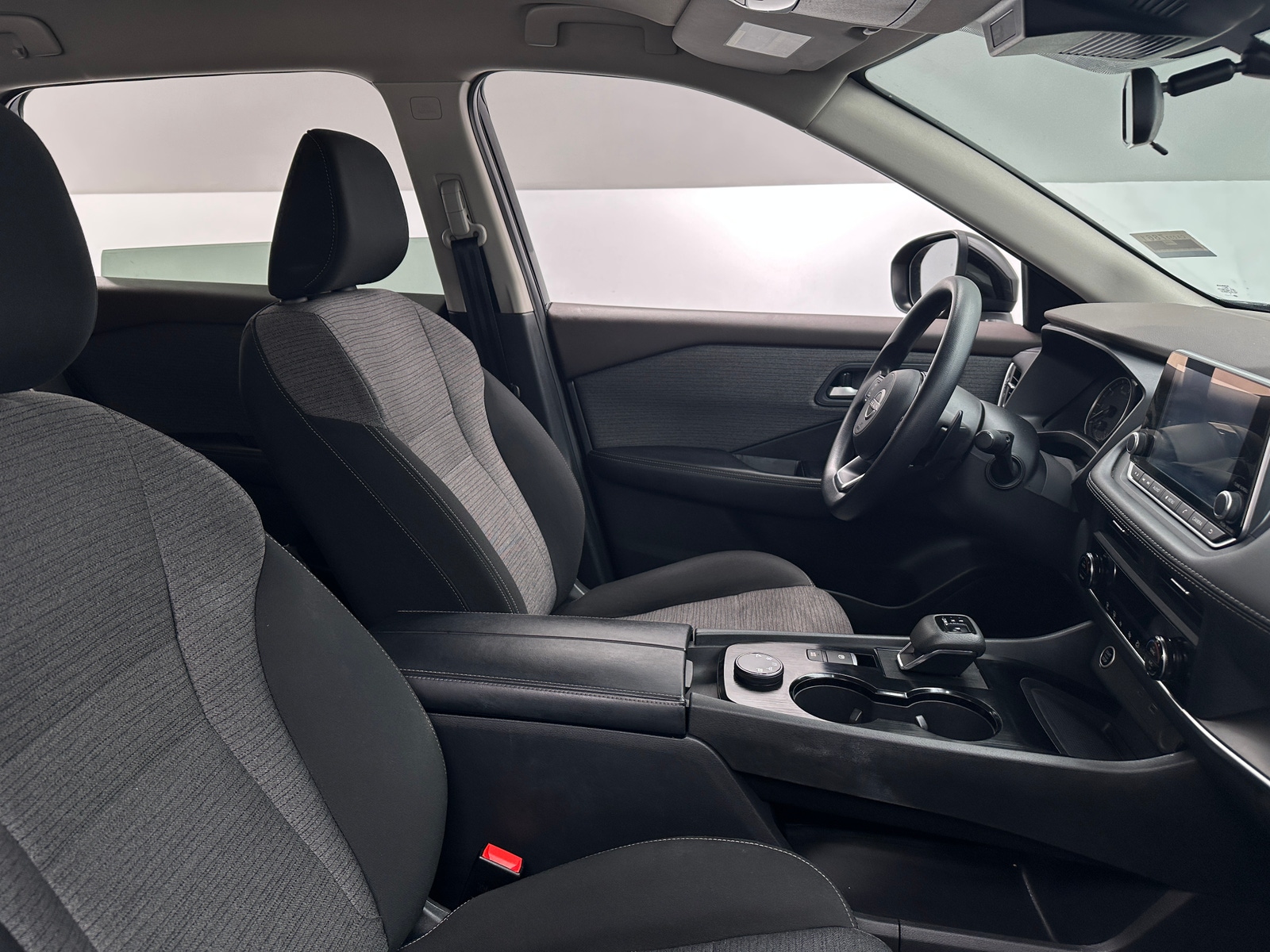 Thumbnail: 2023 Nissan Rogue - 2