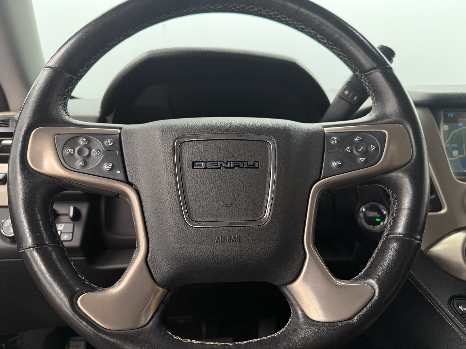 Thumbnail: 2017 GMC Yukon - 4
