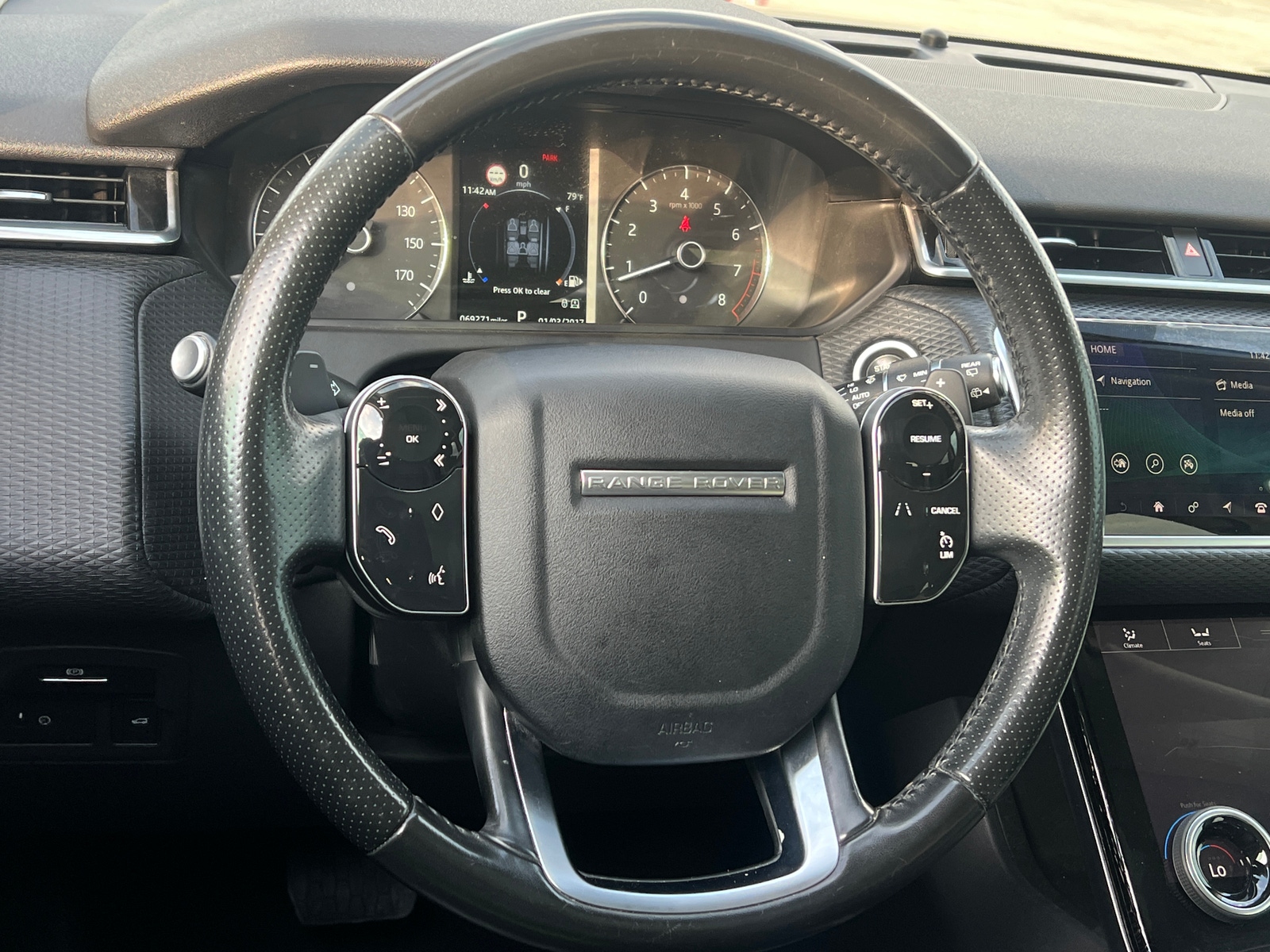 Thumbnail: 2018 Land Rover Range Rover Velar - 4