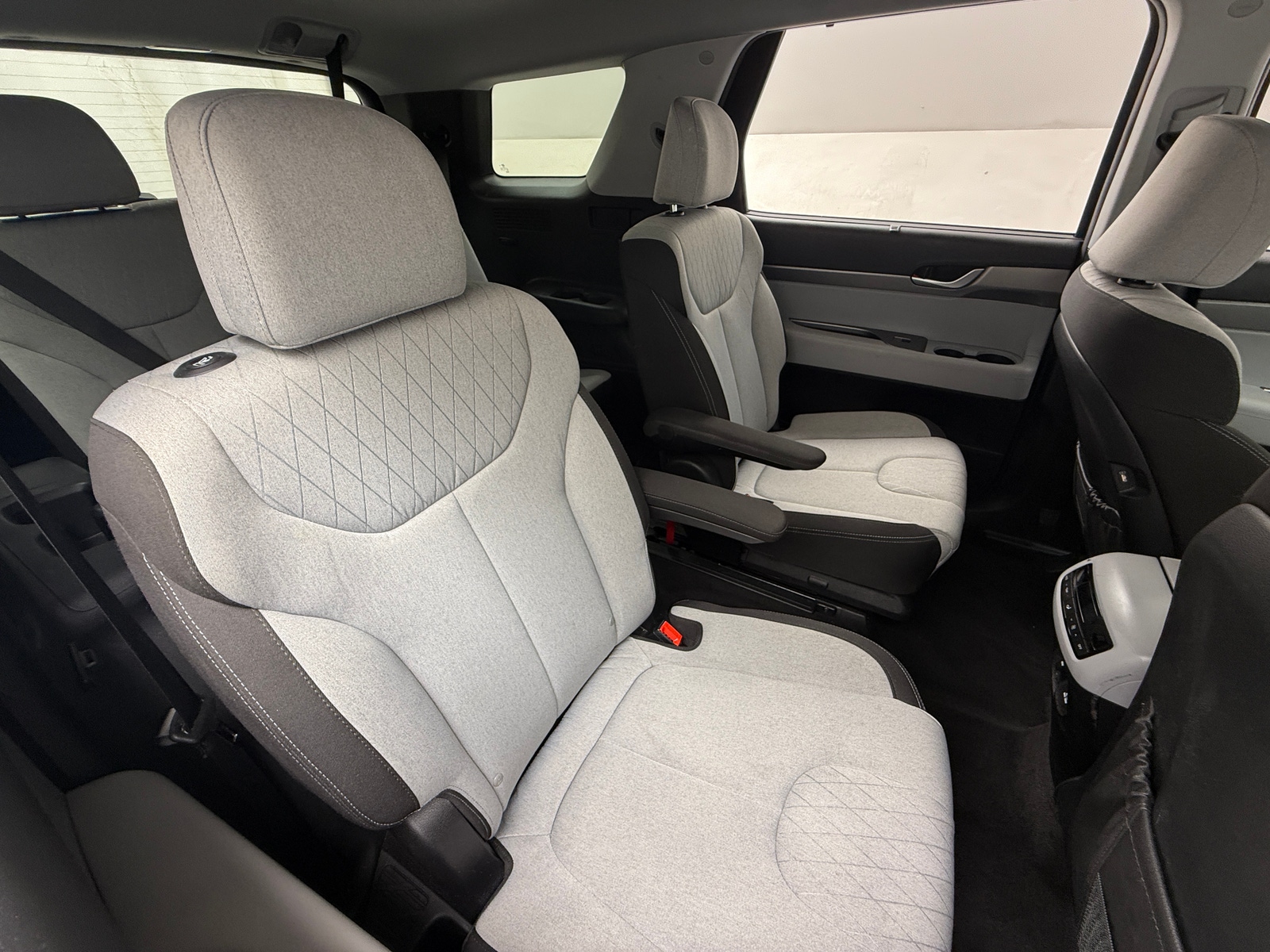 Thumbnail: 2022 Hyundai Palisade - 6