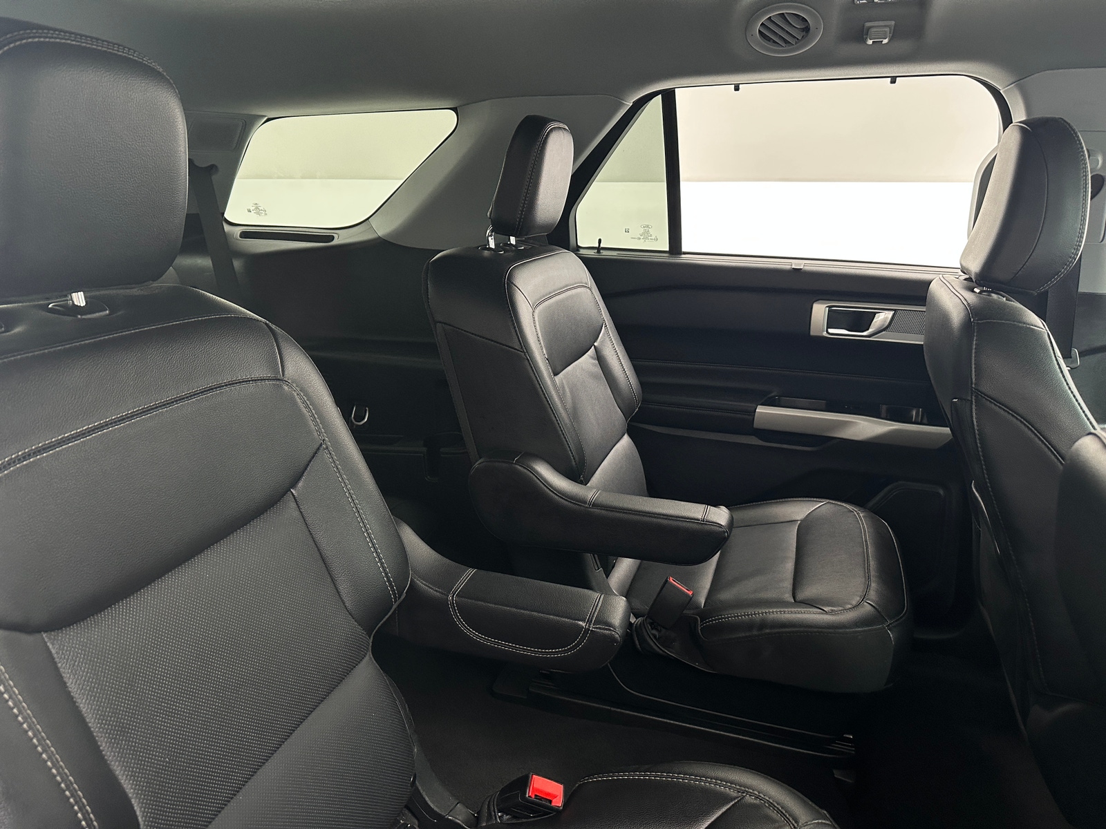 Thumbnail: 2024 Ford Explorer - 5