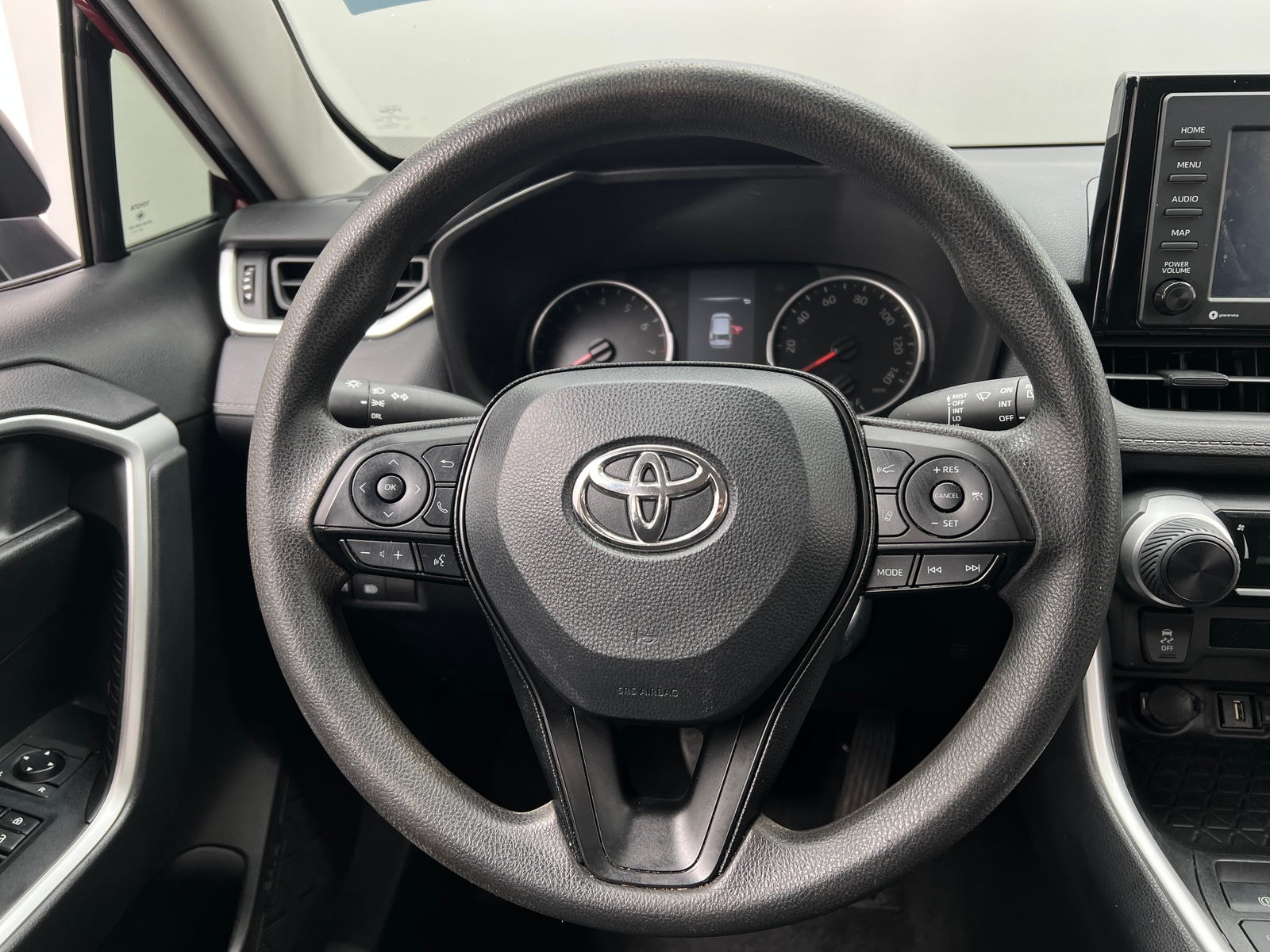 Thumbnail: 2022 Toyota RAV4 - 5