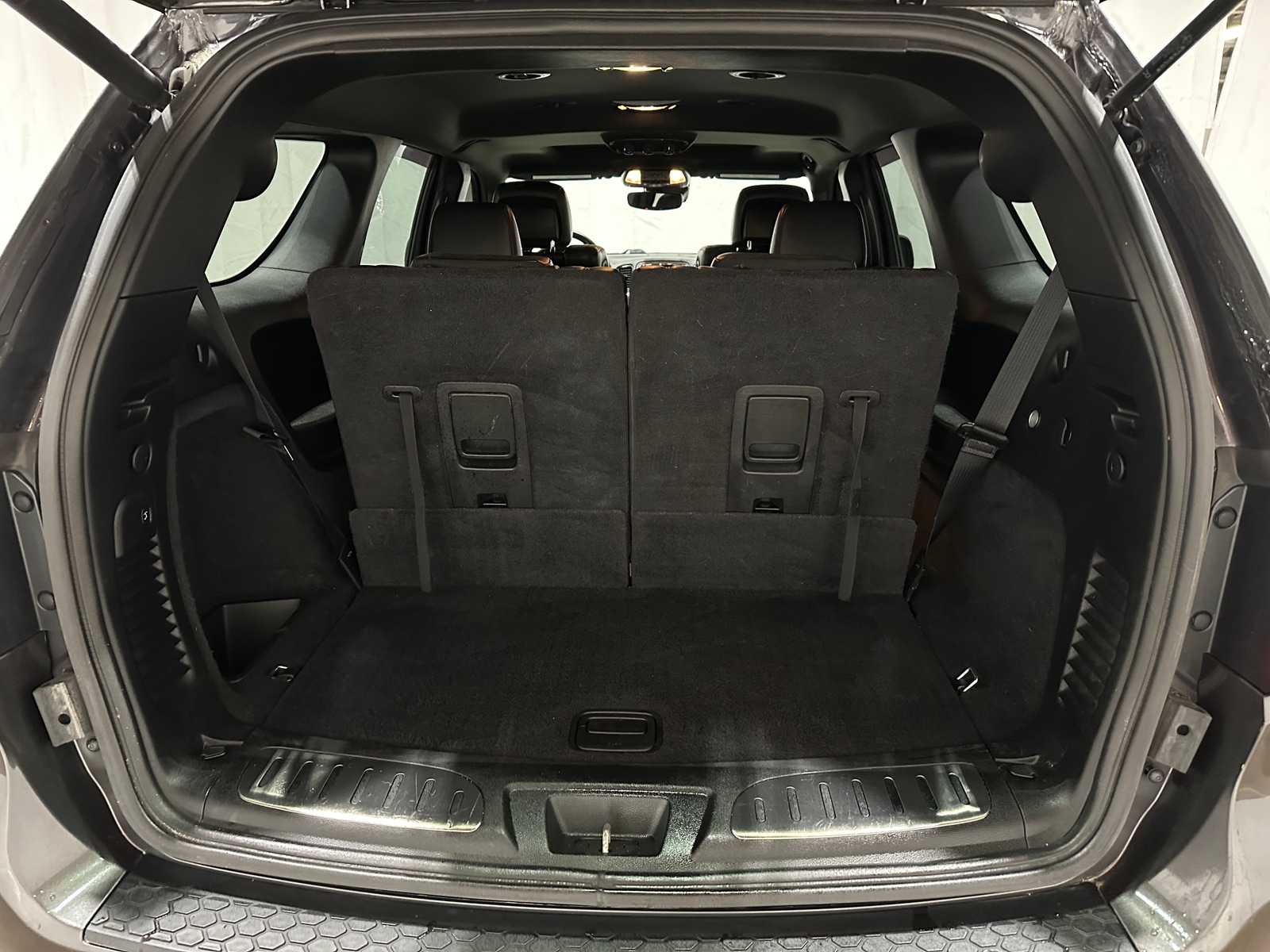 Thumbnail: 2018 Dodge Durango - 6