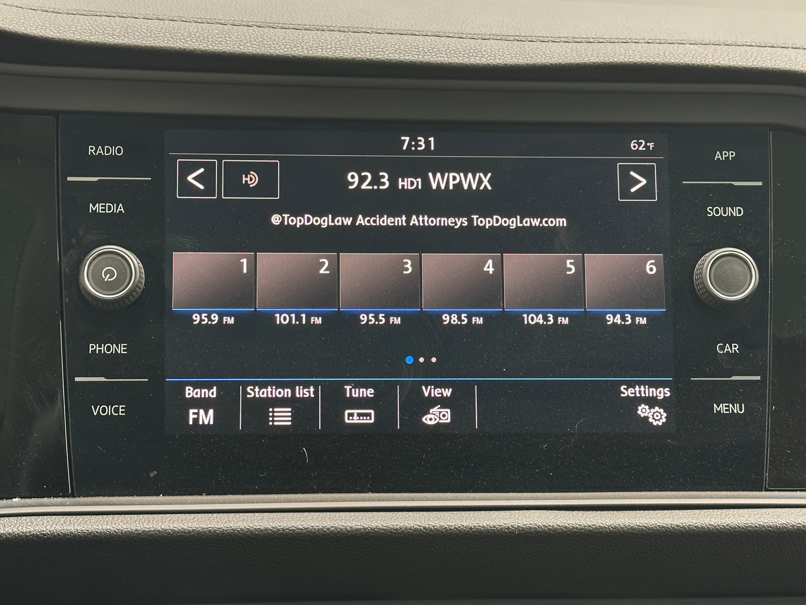 Thumbnail: 2019 Volkswagen Jetta - 3