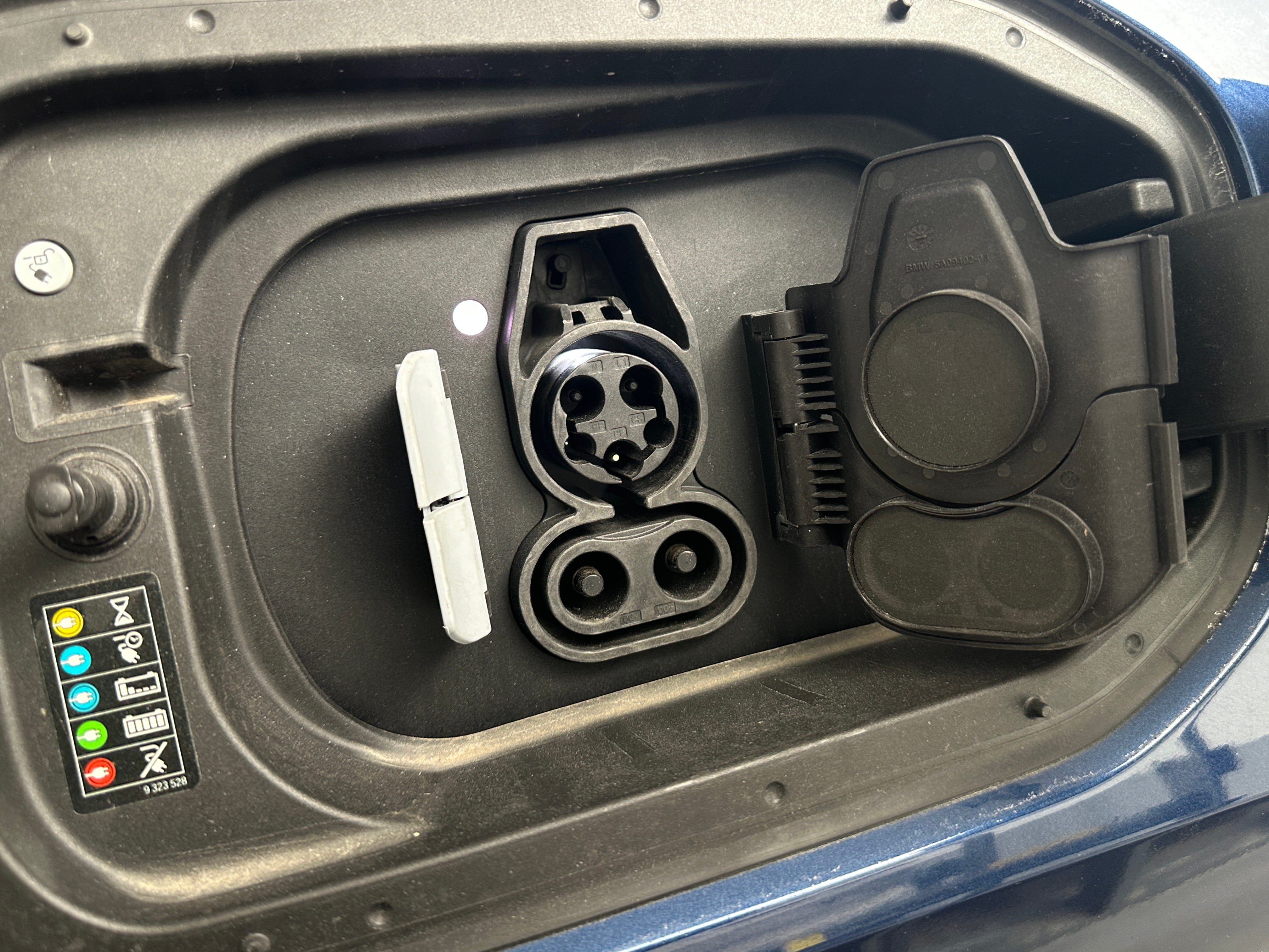 Used 2025 BMW iX 50 with VIN WB523CF01SCS39921 for sale in Auburn, WA