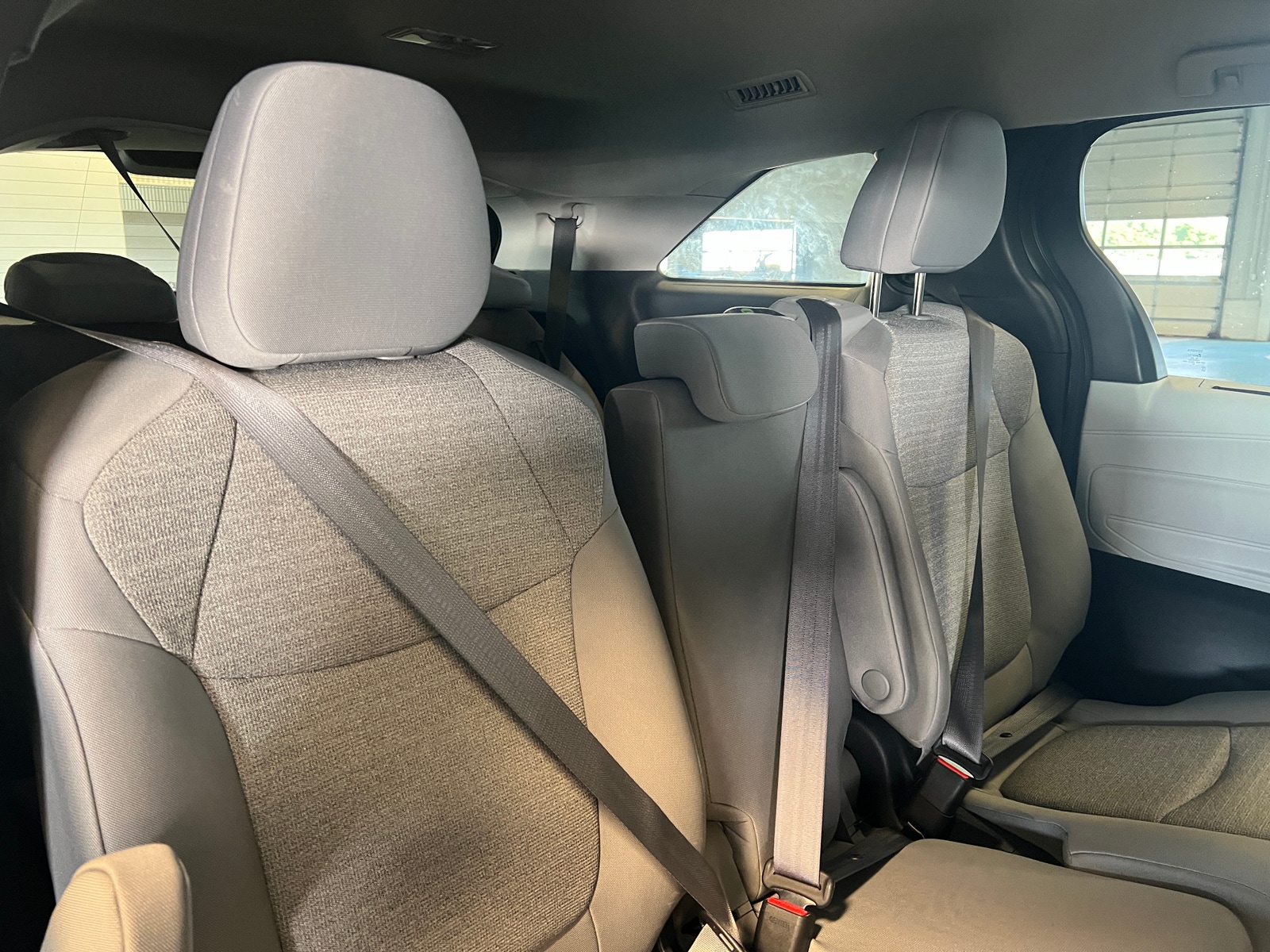 Thumbnail: 2025 Toyota Sienna - 6