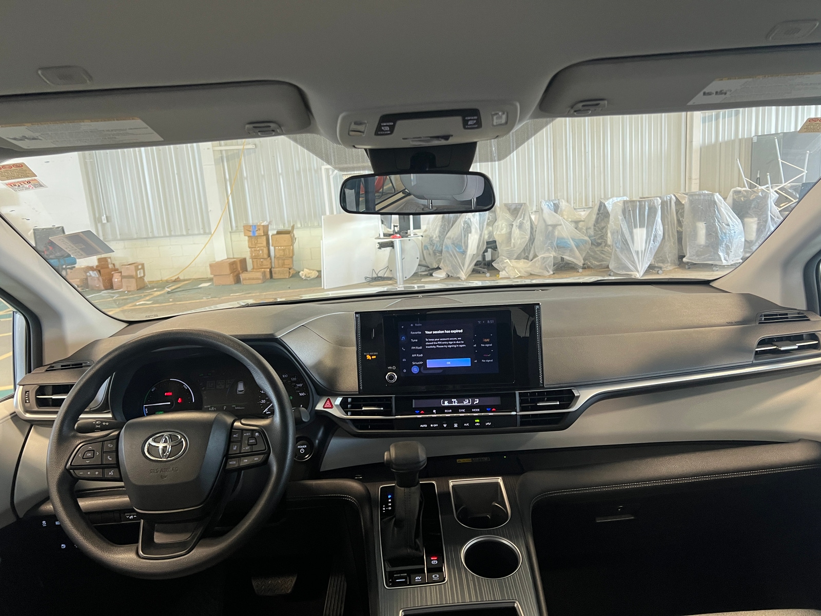 Thumbnail: 2025 Toyota Sienna - 3