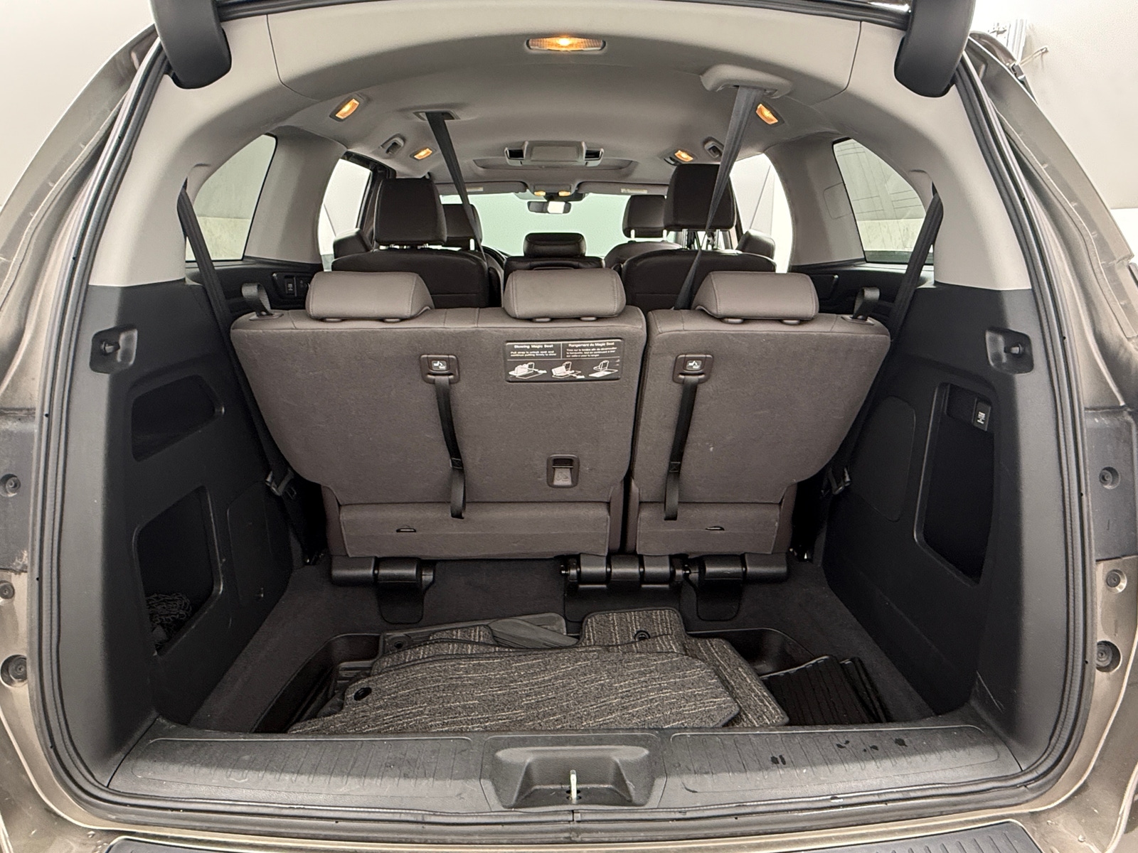 Thumbnail: 2020 Honda Odyssey - 6