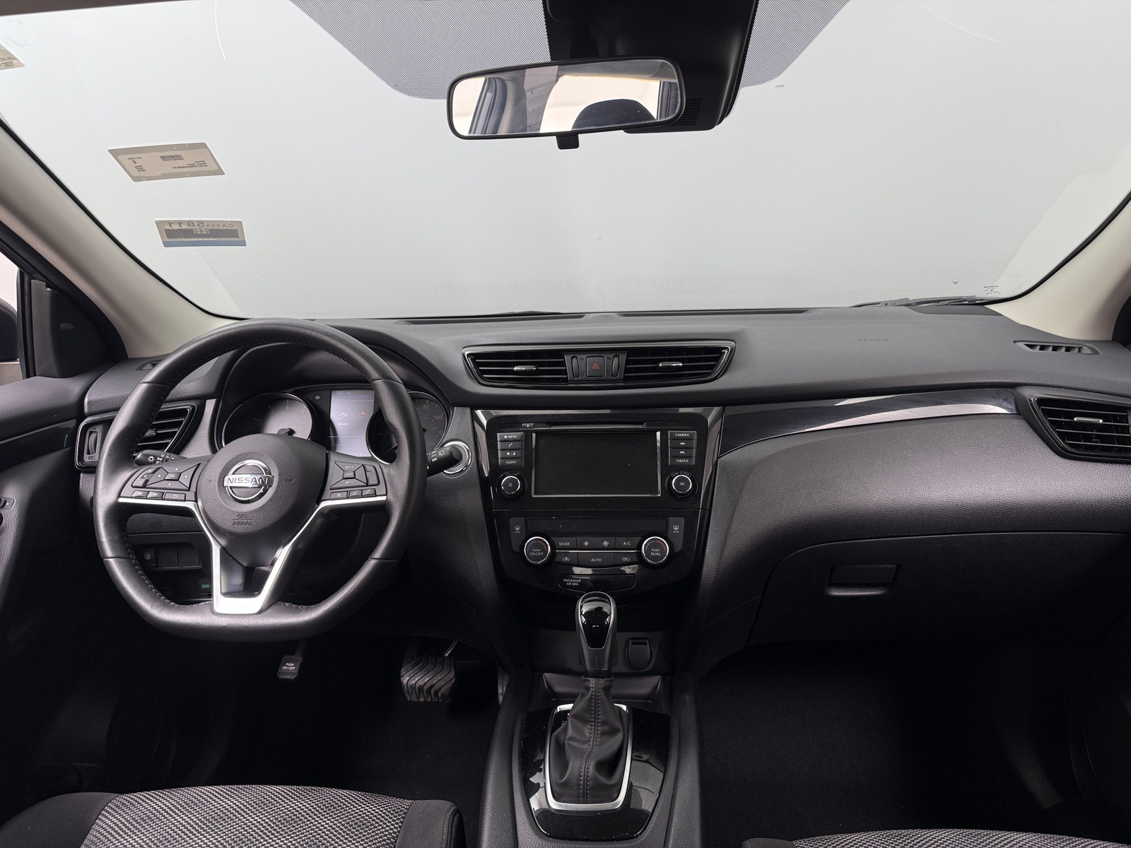 Thumbnail: 2019 Nissan Rogue Sport - 3