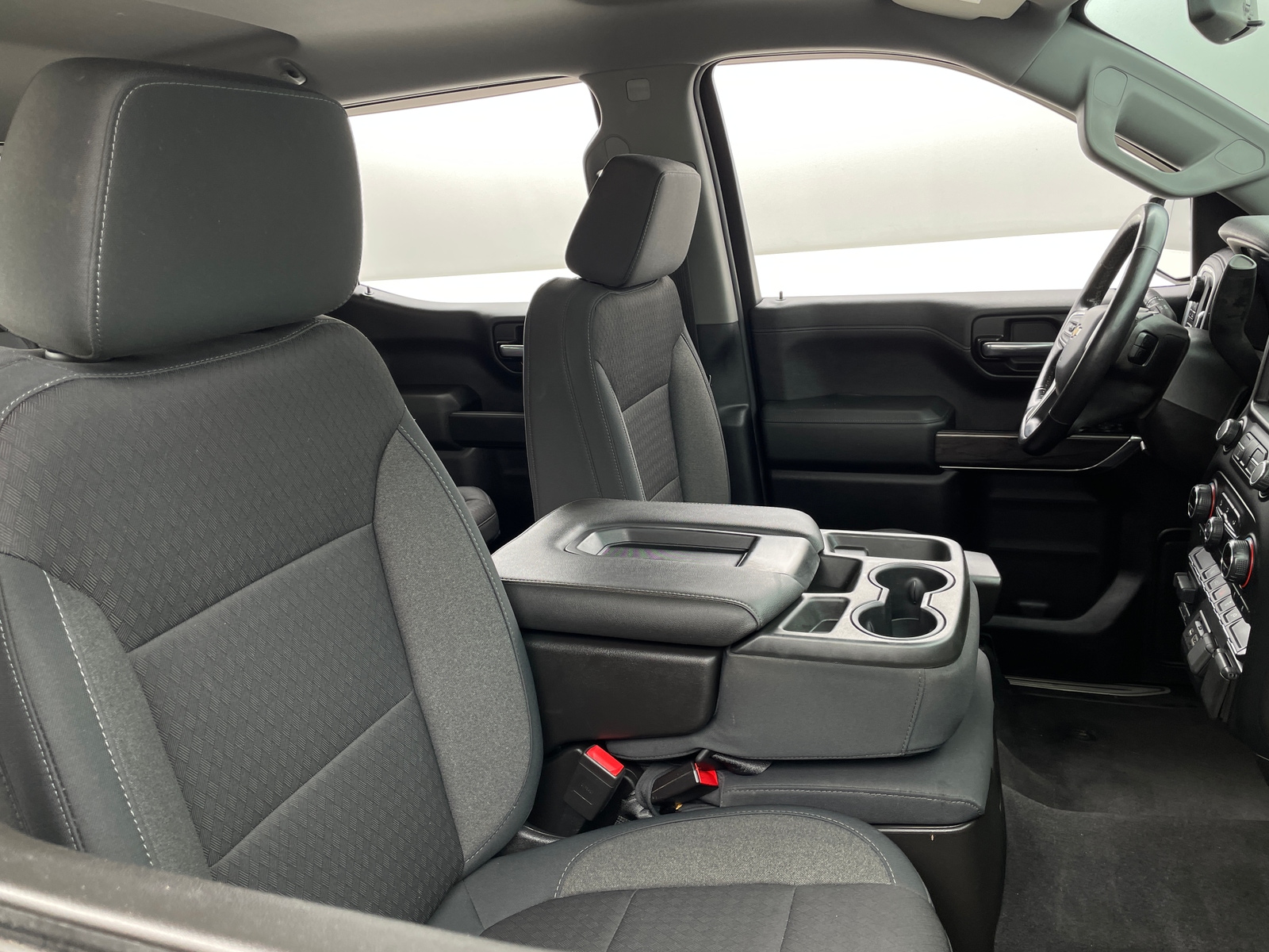 Thumbnail: 2019 Chevrolet Silverado 1500 - 2