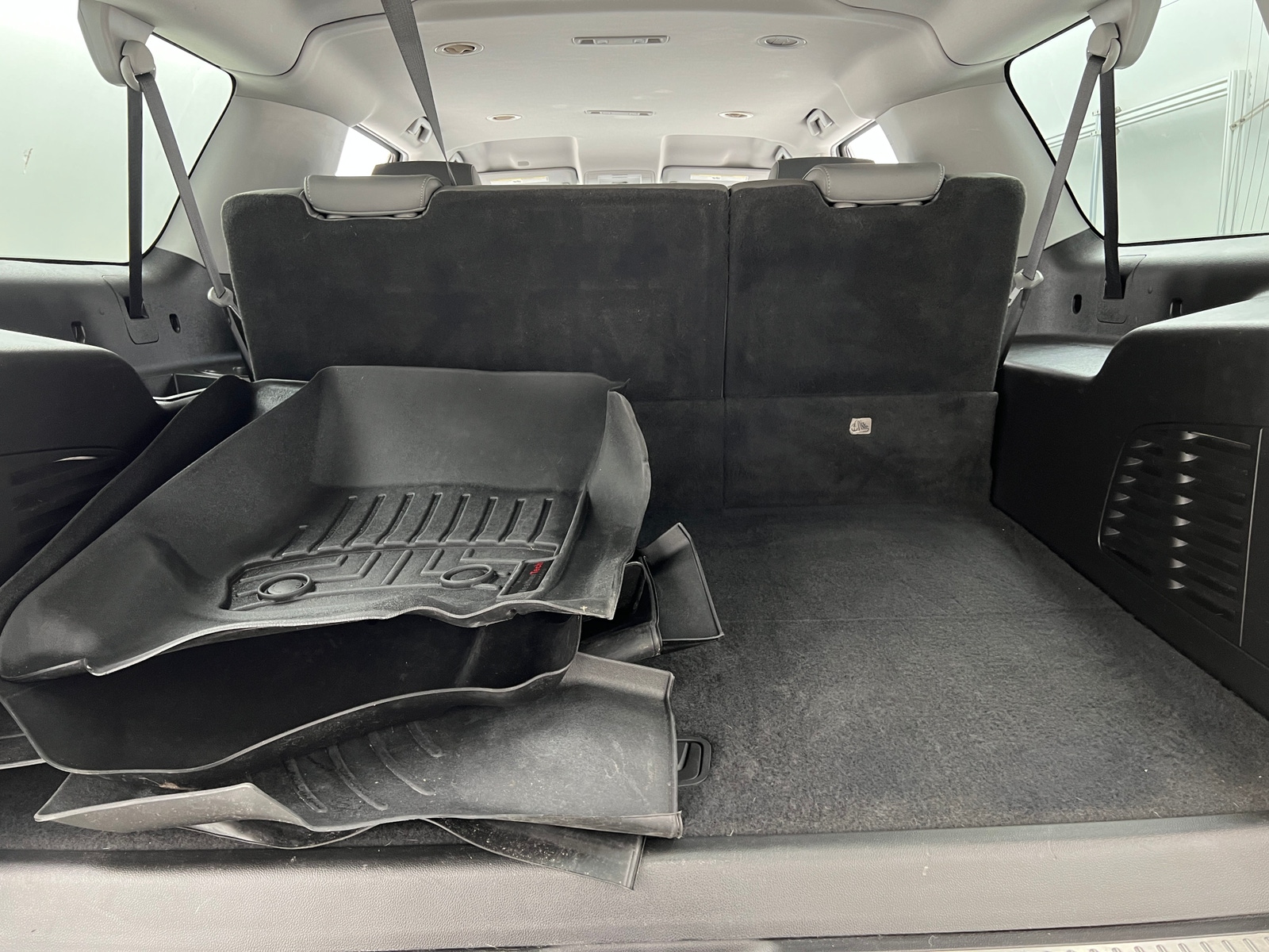 Thumbnail: 2018 Chevrolet Suburban - 6
