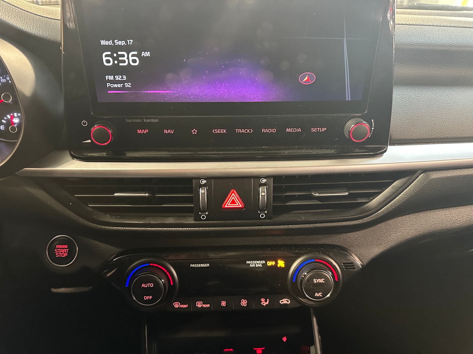 Thumbnail: 2024 Kia Forte - 4