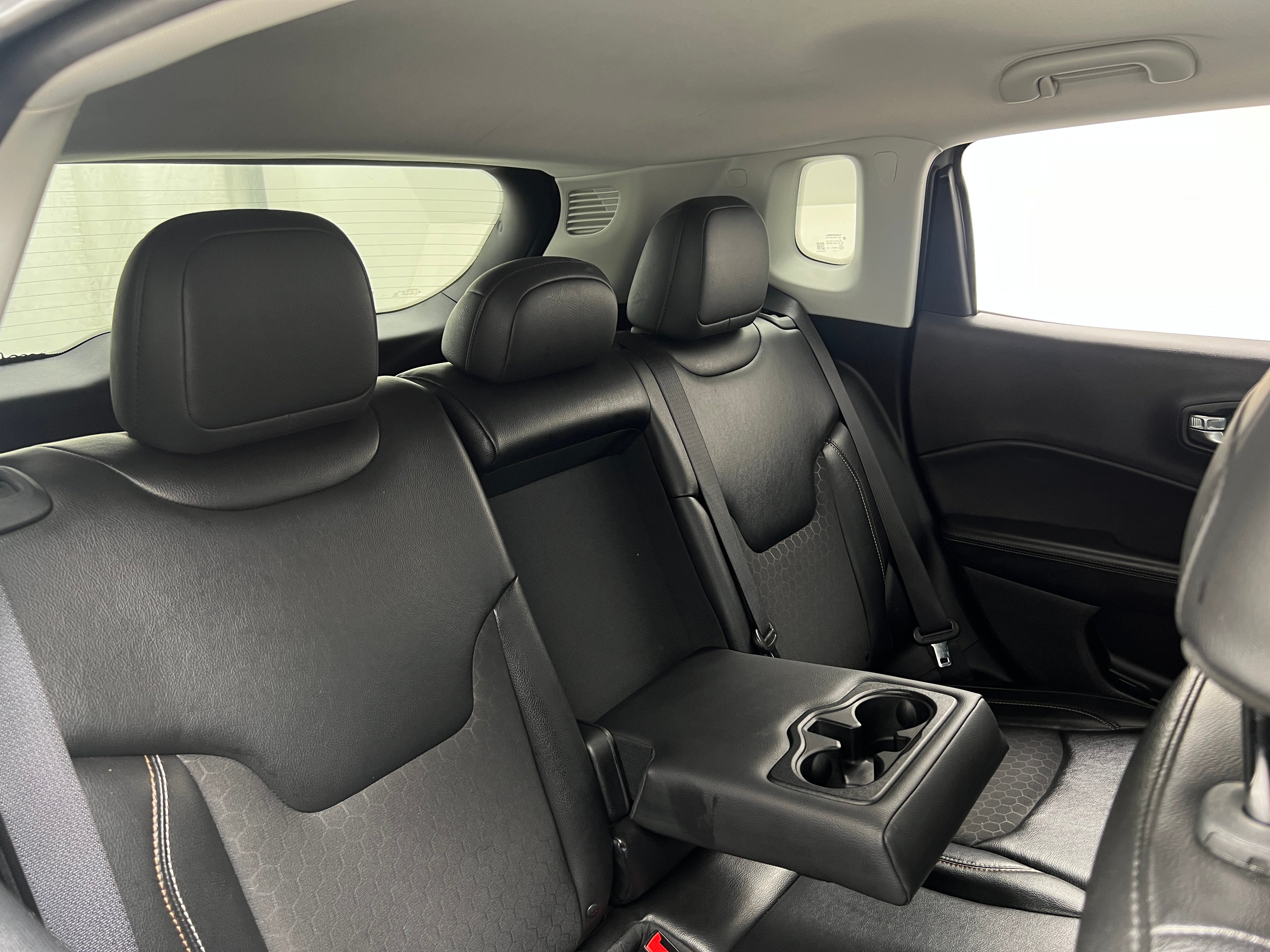 2018 Jeep Compass Latitude - Photo 3