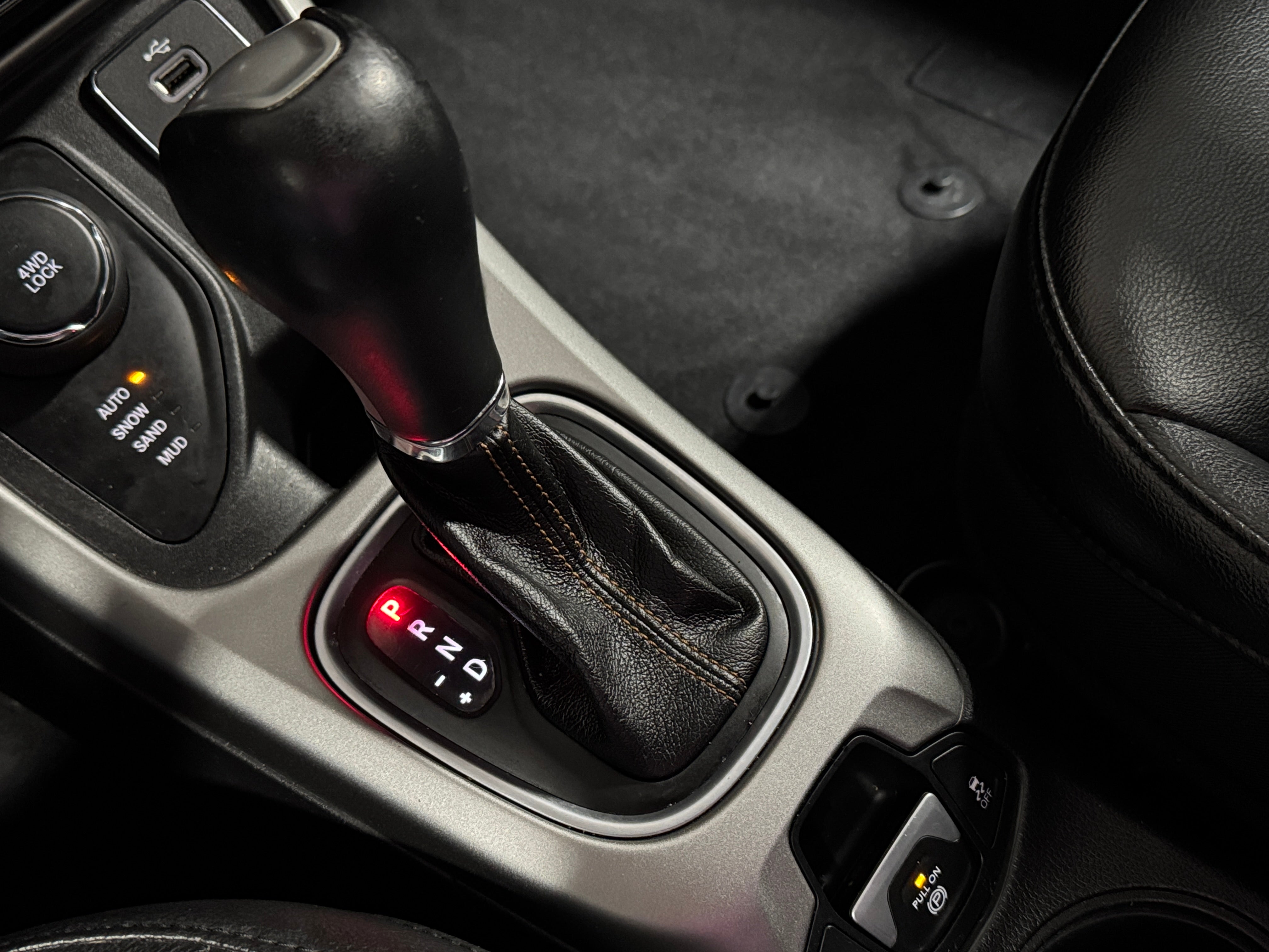 2018 Jeep Compass Latitude - Photo 7