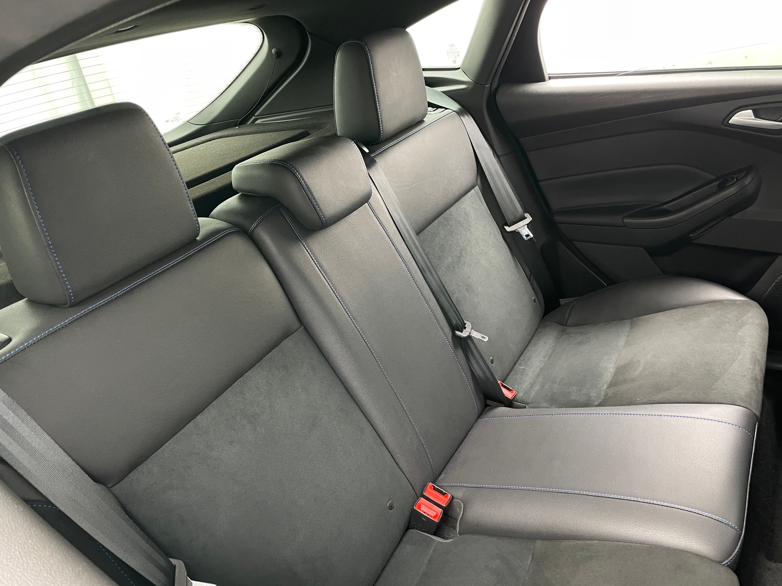 Thumbnail: 2016 Ford Focus - 5