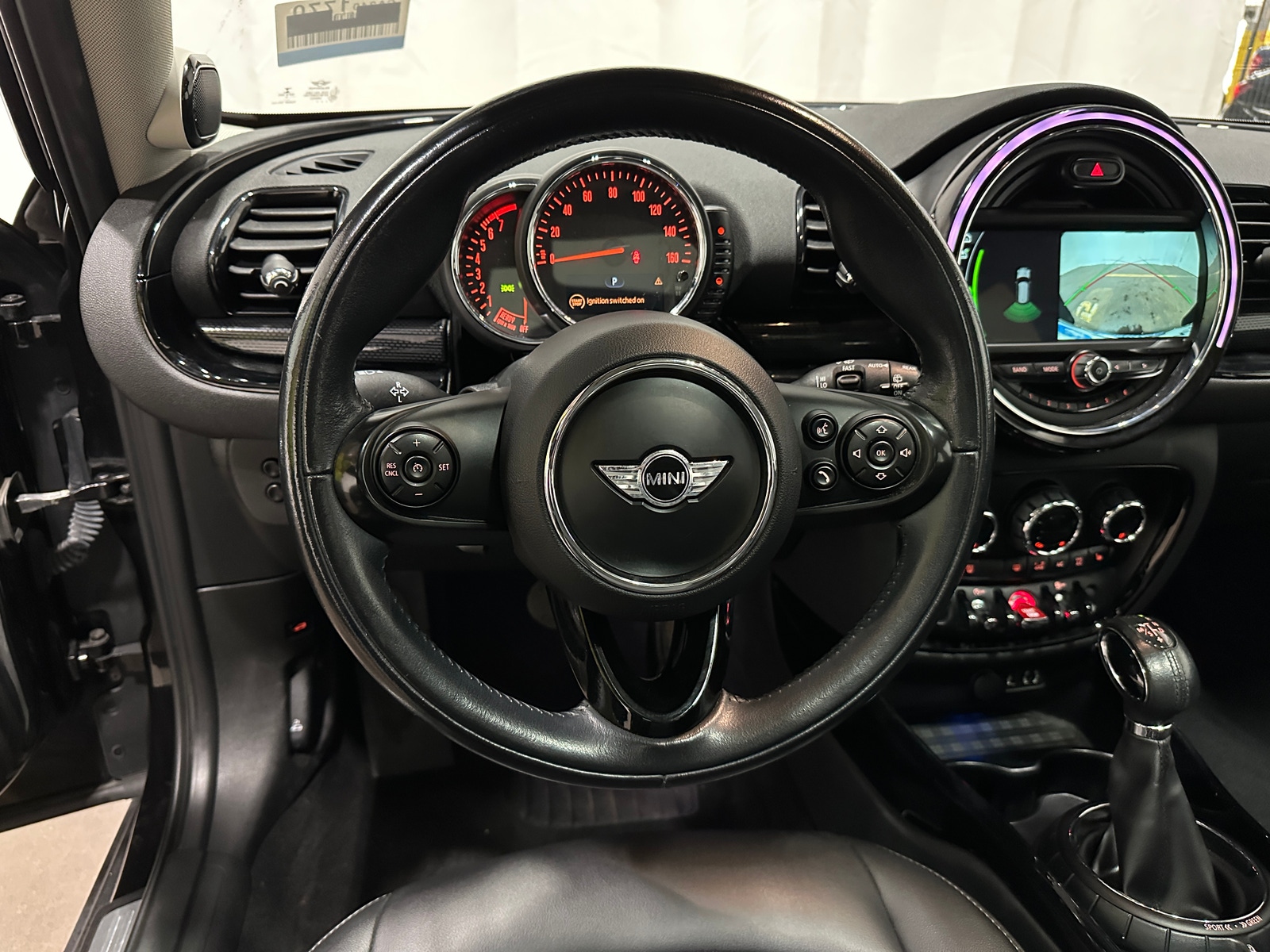 Thumbnail: 2017 MINI Cooper Clubman - 4