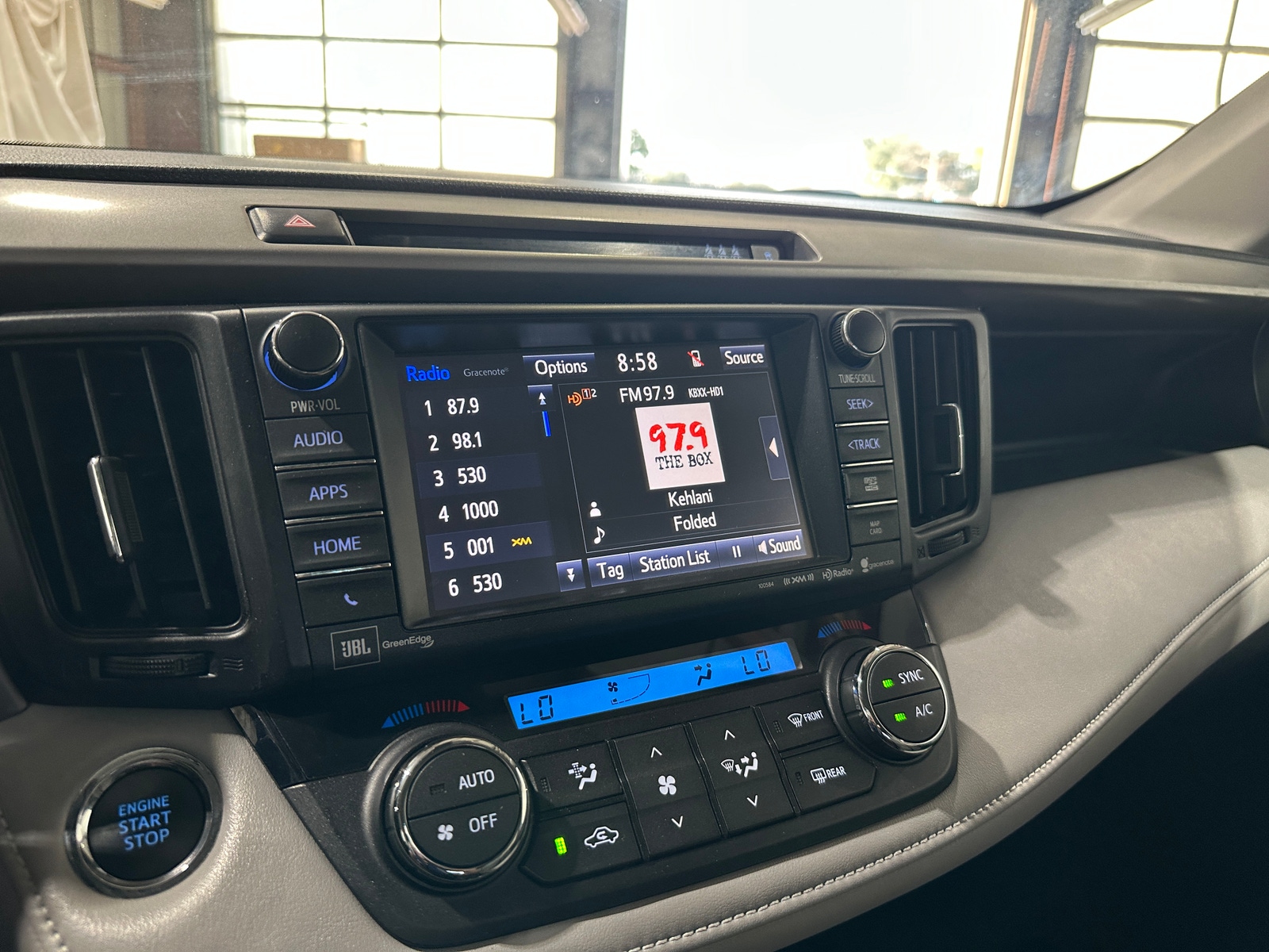 Thumbnail: 2017 Toyota RAV4 - 3