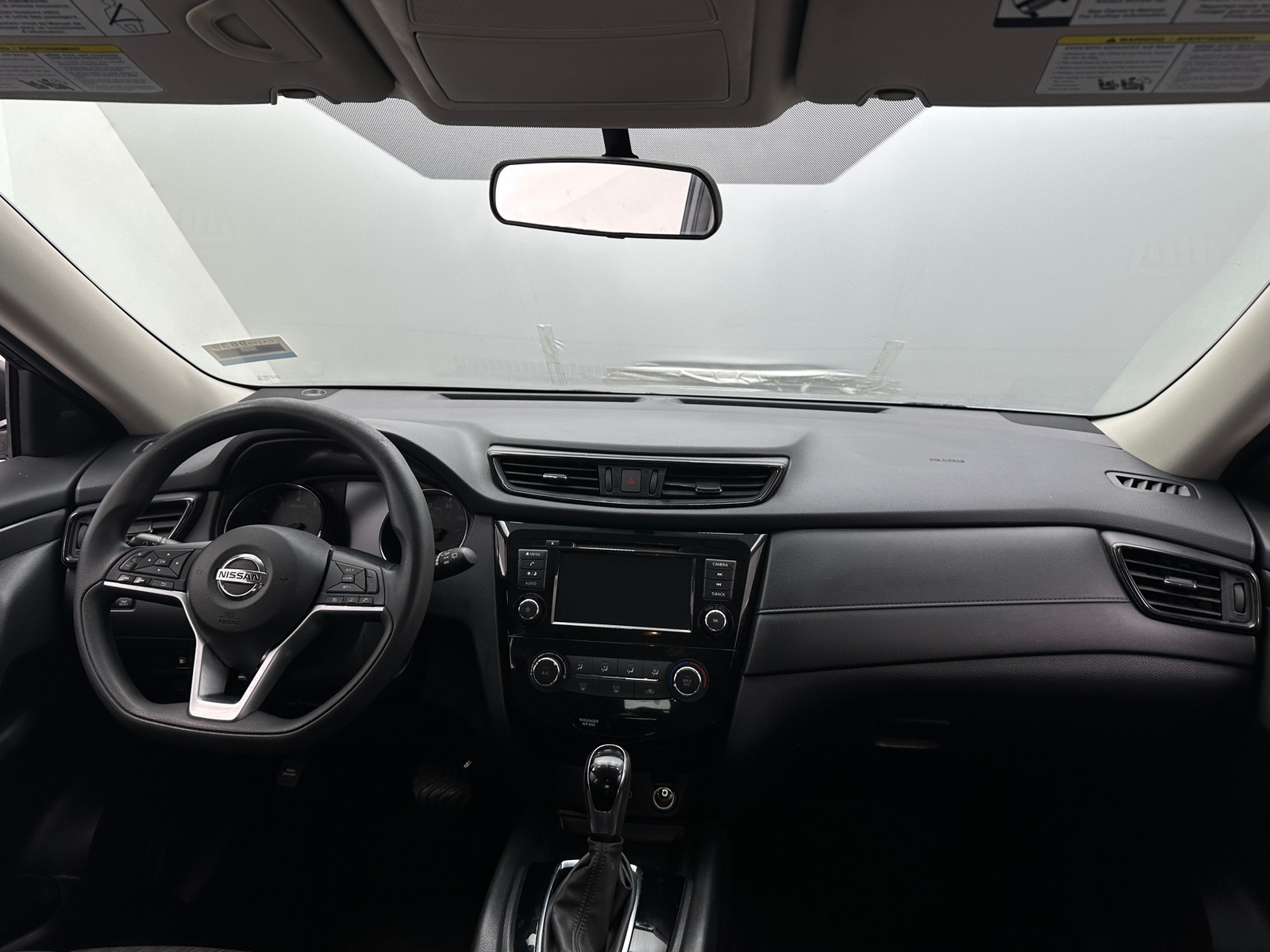 Thumbnail: 2018 Nissan Rogue - 3