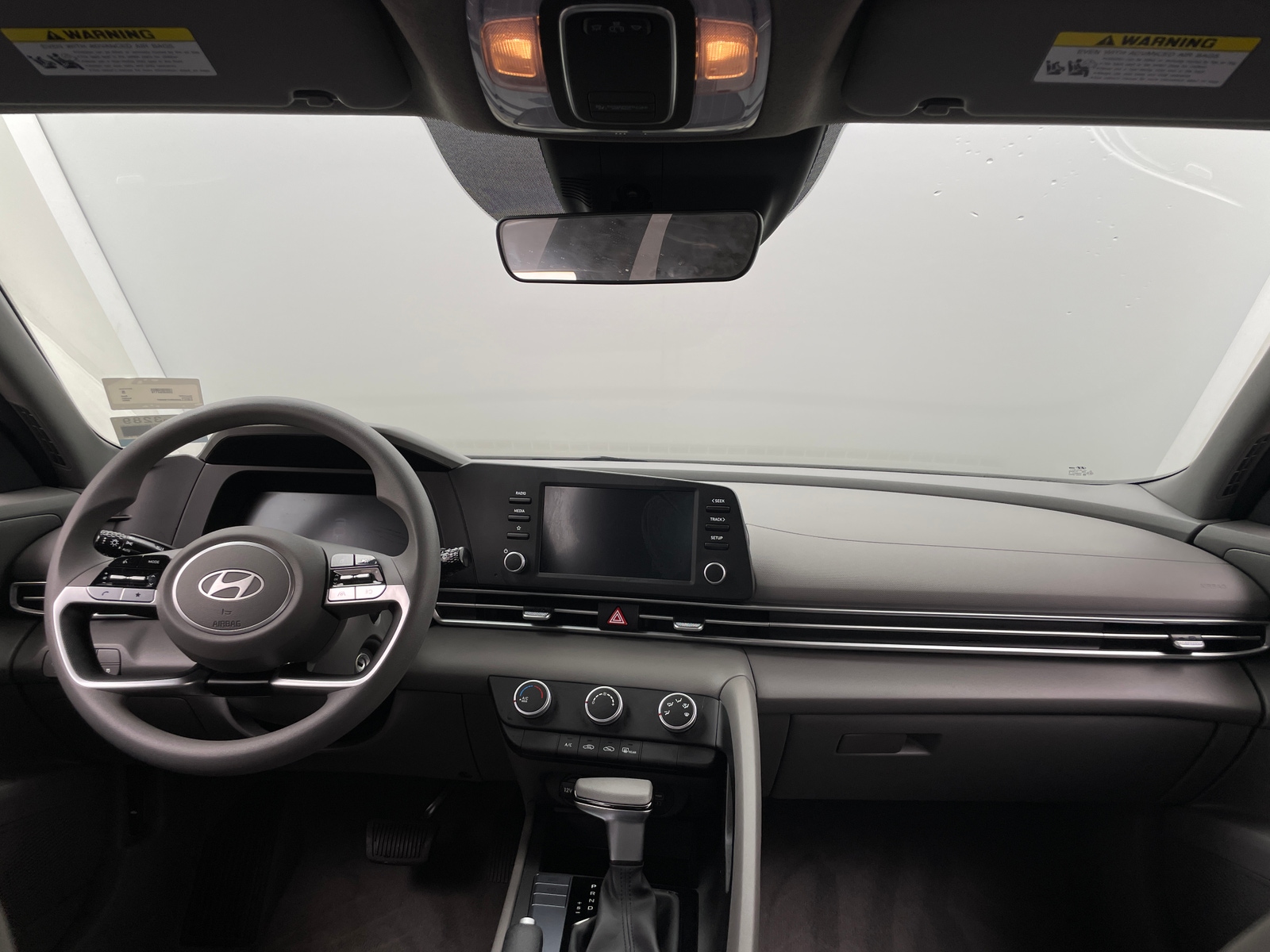 Thumbnail: 2024 Hyundai Elantra - 3