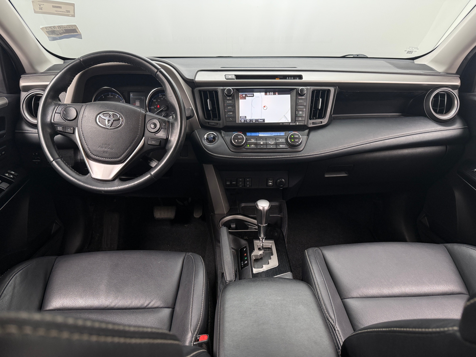 Thumbnail: 2018 Toyota RAV4 - 2