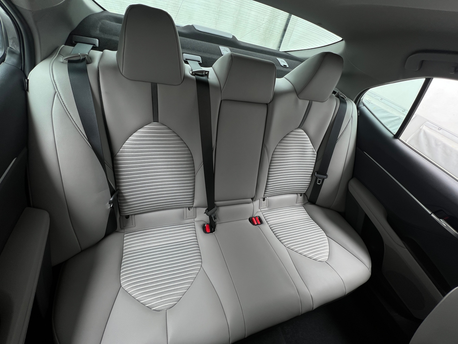 Thumbnail: 2021 Toyota Camry - 6