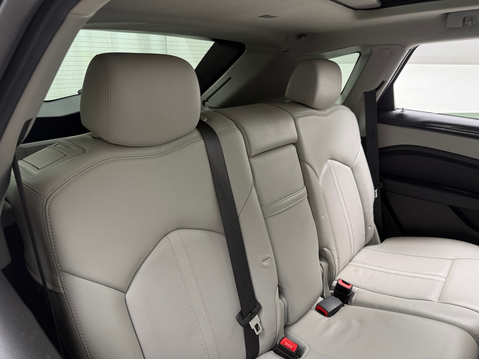 Thumbnail: 2016 Cadillac SRX - 5